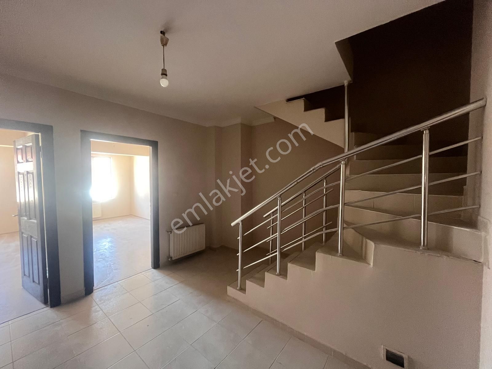 Century21 Vizyon’dan Anadolu Üni. Yakını Kiralık 2+1 Dubleks Daire - Görsel 21