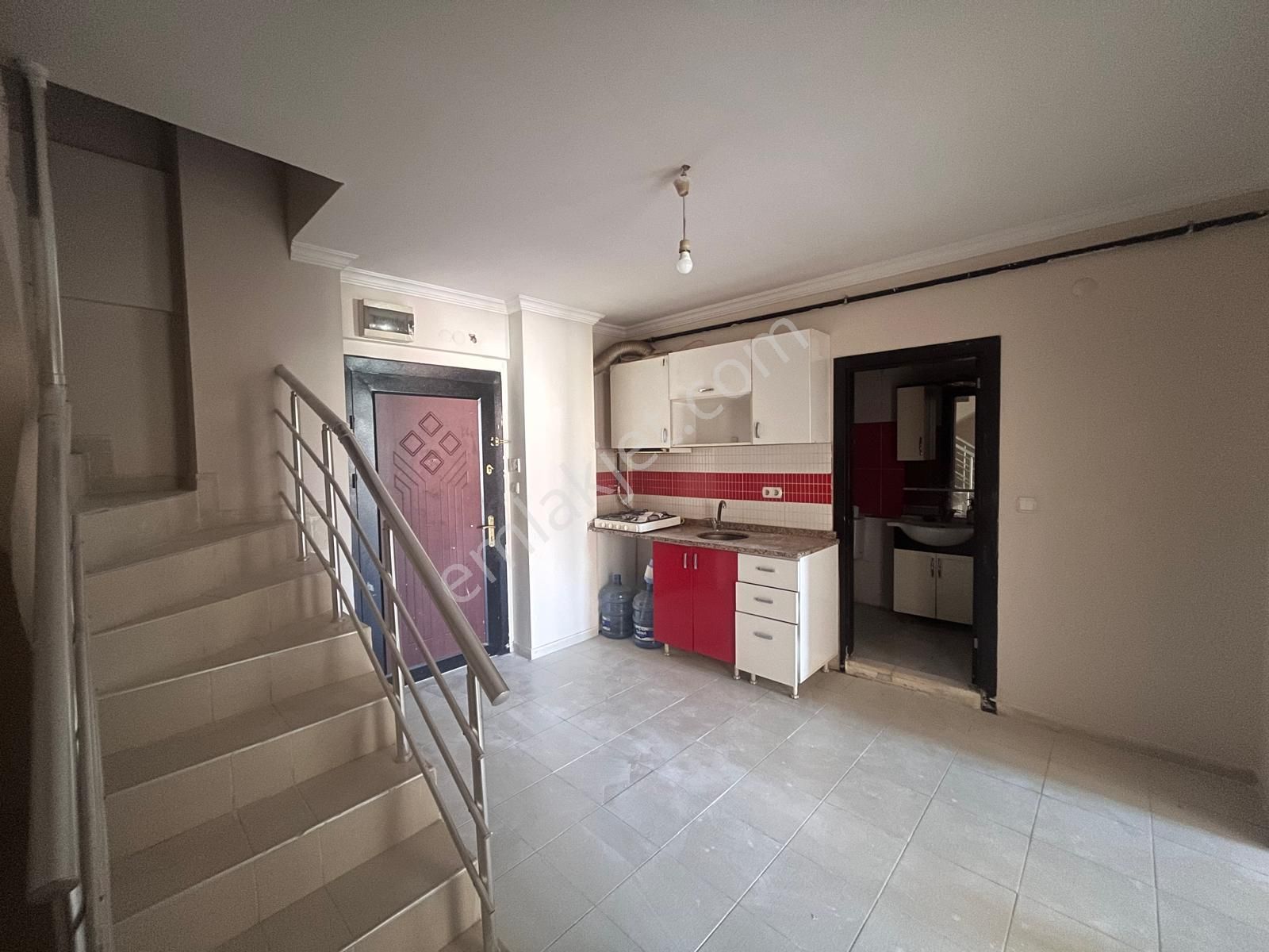 Century21 Vizyon’dan Anadolu Üni. Yakını Kiralık 2+1 Dubleks Daire - Görsel 14