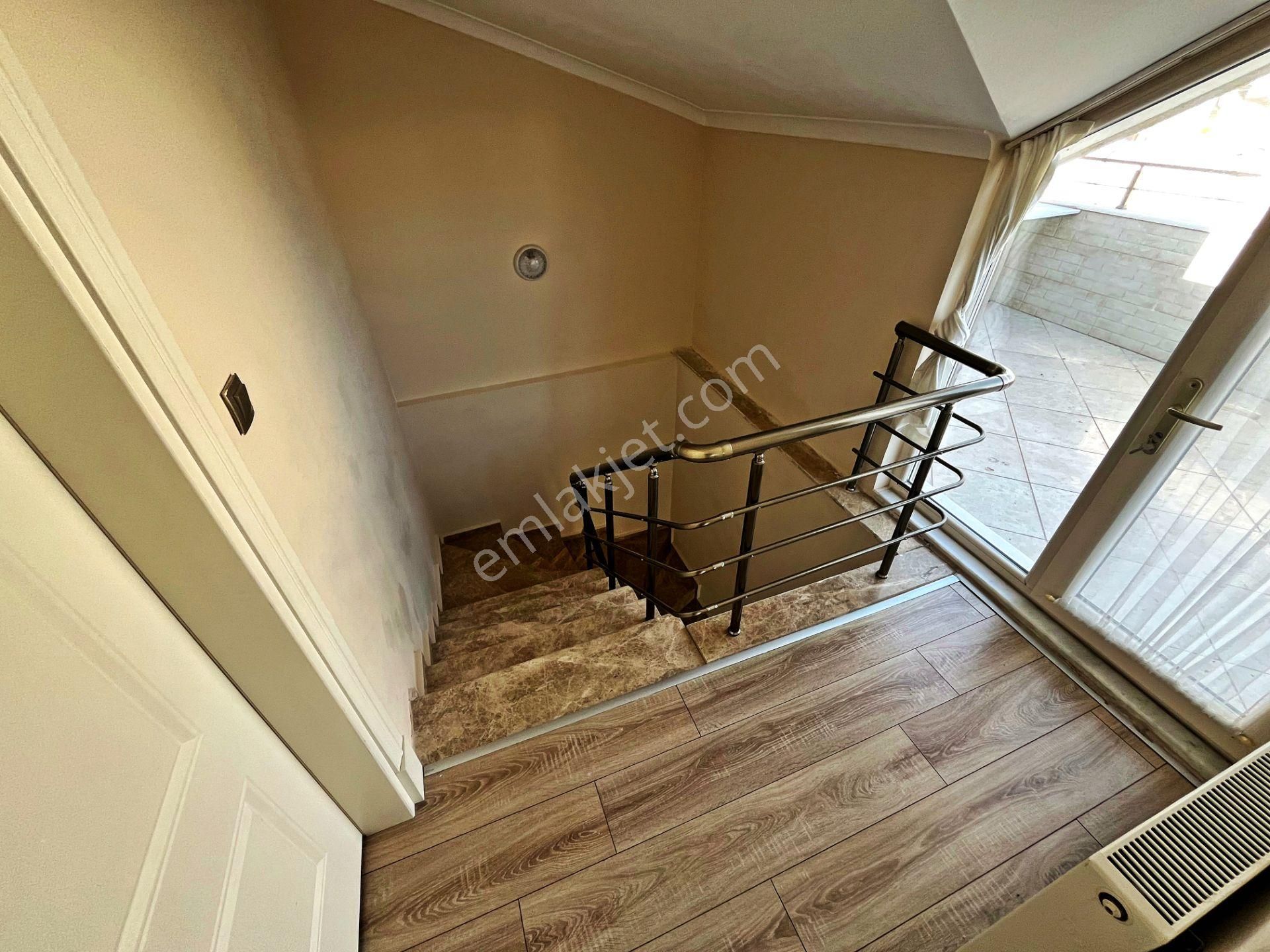 🛑🛑aktif'ten Akçay'da Satılık Yüzme Havuzlu, Otoparklı Spor Salonlu Full Donanımlı 3+1 Dublex - Görsel 24