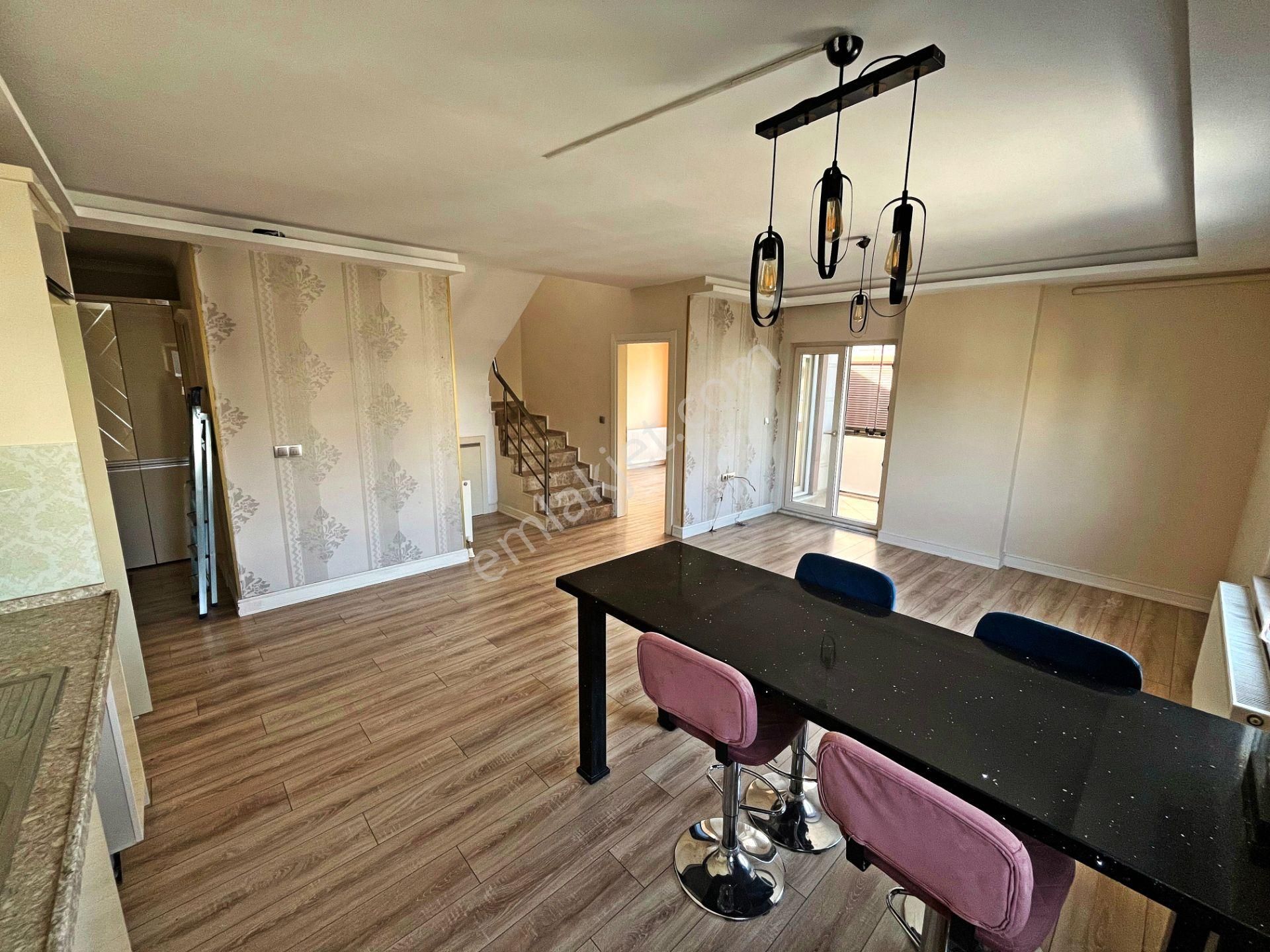 🛑🛑aktif'ten Akçay'da Satılık Yüzme Havuzlu, Otoparklı Spor Salonlu Full Donanımlı 3+1 Dublex - Görsel 8