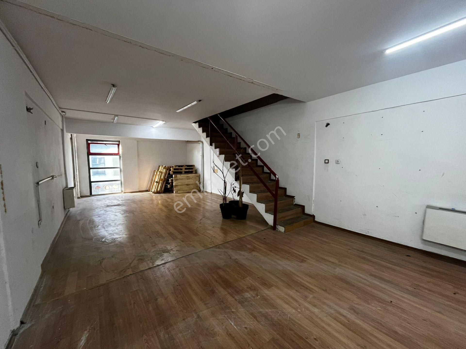 Merkezi Konumda Yük Asansörüne Yakın 120m2 Kiralık İş Yeri - Görsel 13