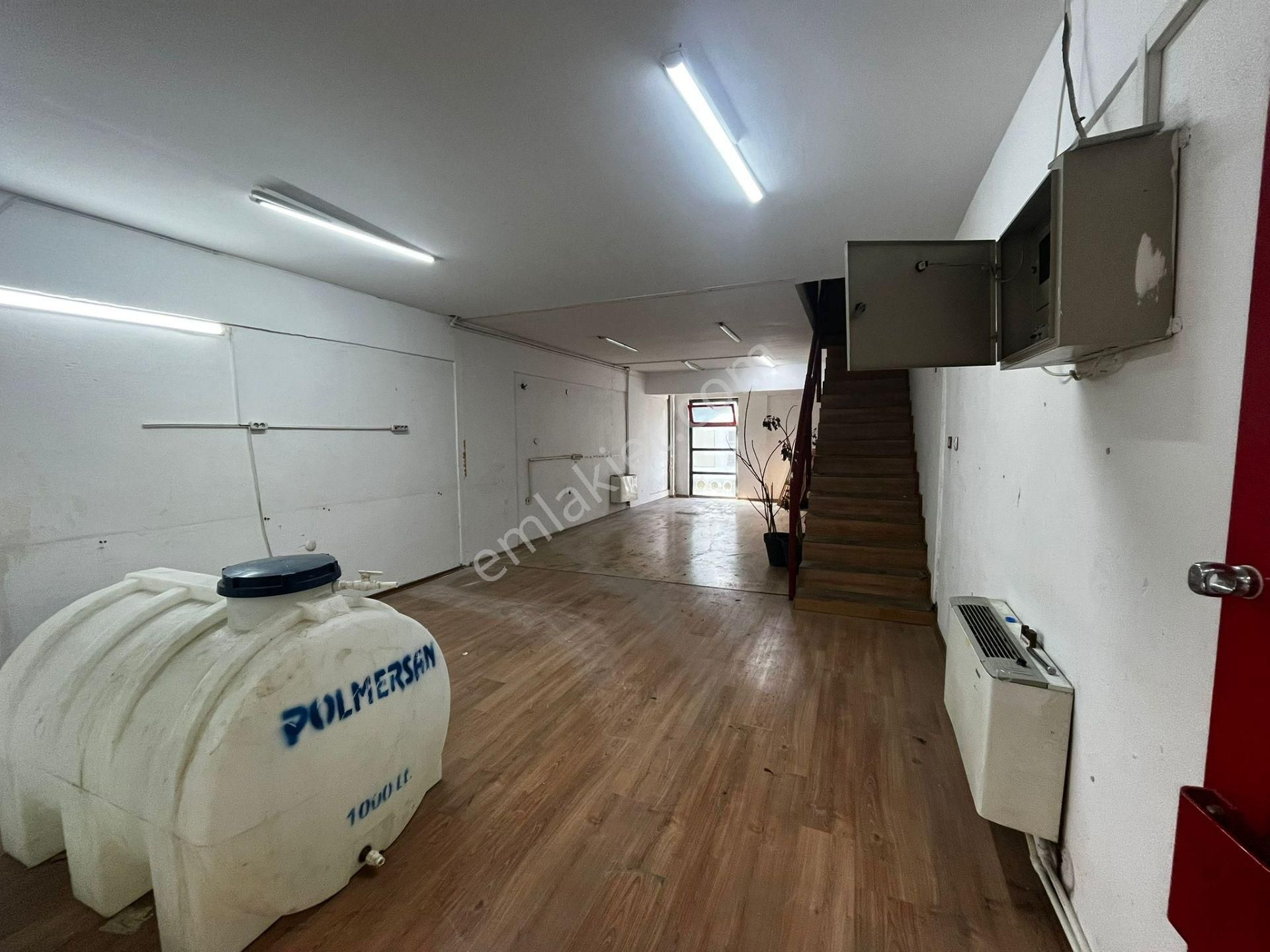 Merkezi Konumda Yük Asansörüne Yakın 120m2 Kiralık İş Yeri - Görsel 14