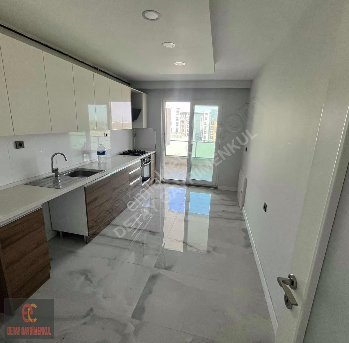 Merkezde Kaçırılmayacak 3+1 Geniş Ve Ferah Daire - Görsel 14