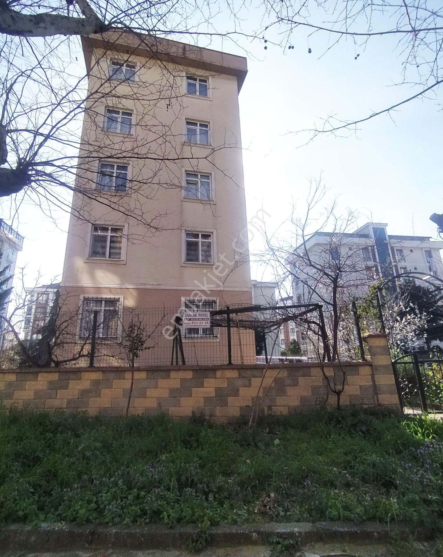 Kartal Metro Durağına Yürüme Arakat 3+1_110m2 Fırsat Kiralık - Görsel 11