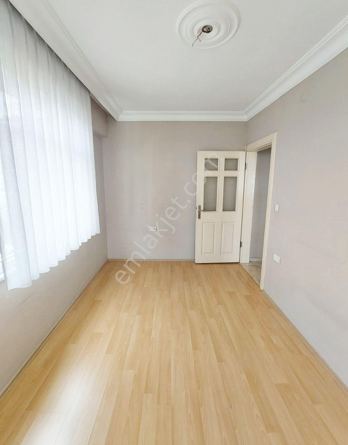 Kartal Metro Durağına Yürüme Arakat 3+1_110m2 Fırsat Kiralık - Görsel 5