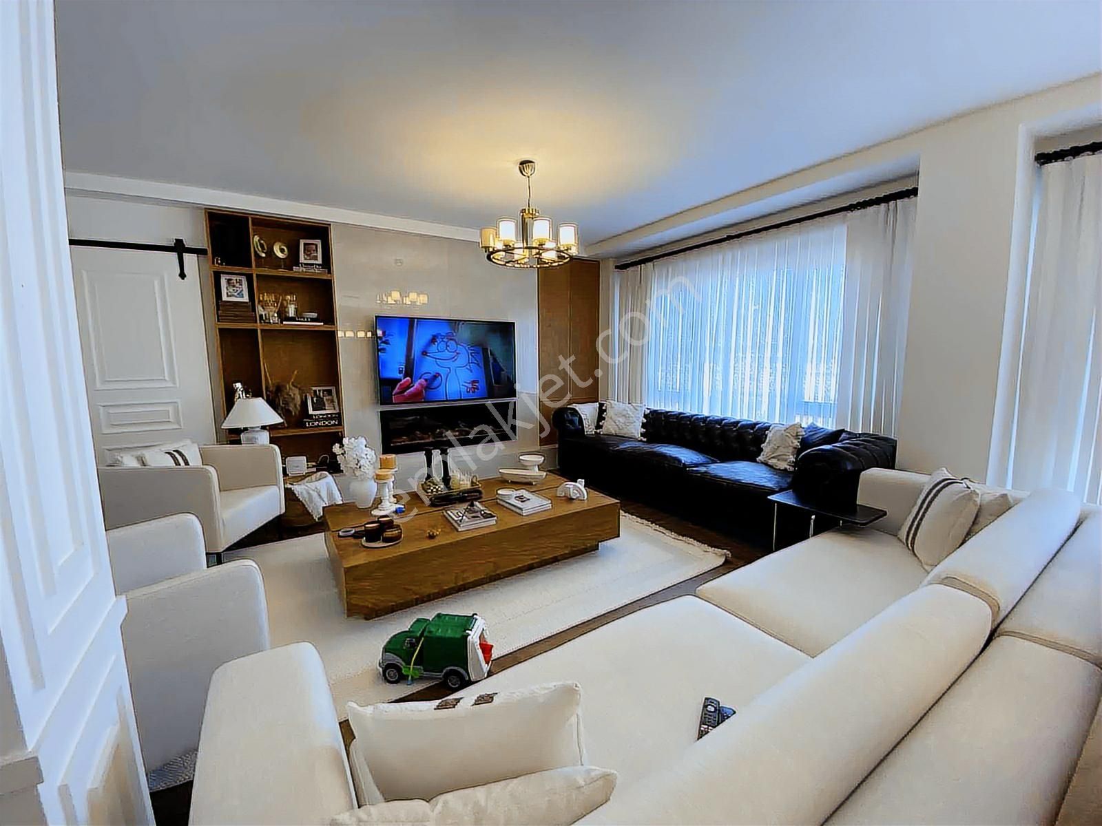 15 Temmuz Bulvarında 4+1 234m2 Süper Lüks, Yerden Isıtmalı Daire - Görsel 18