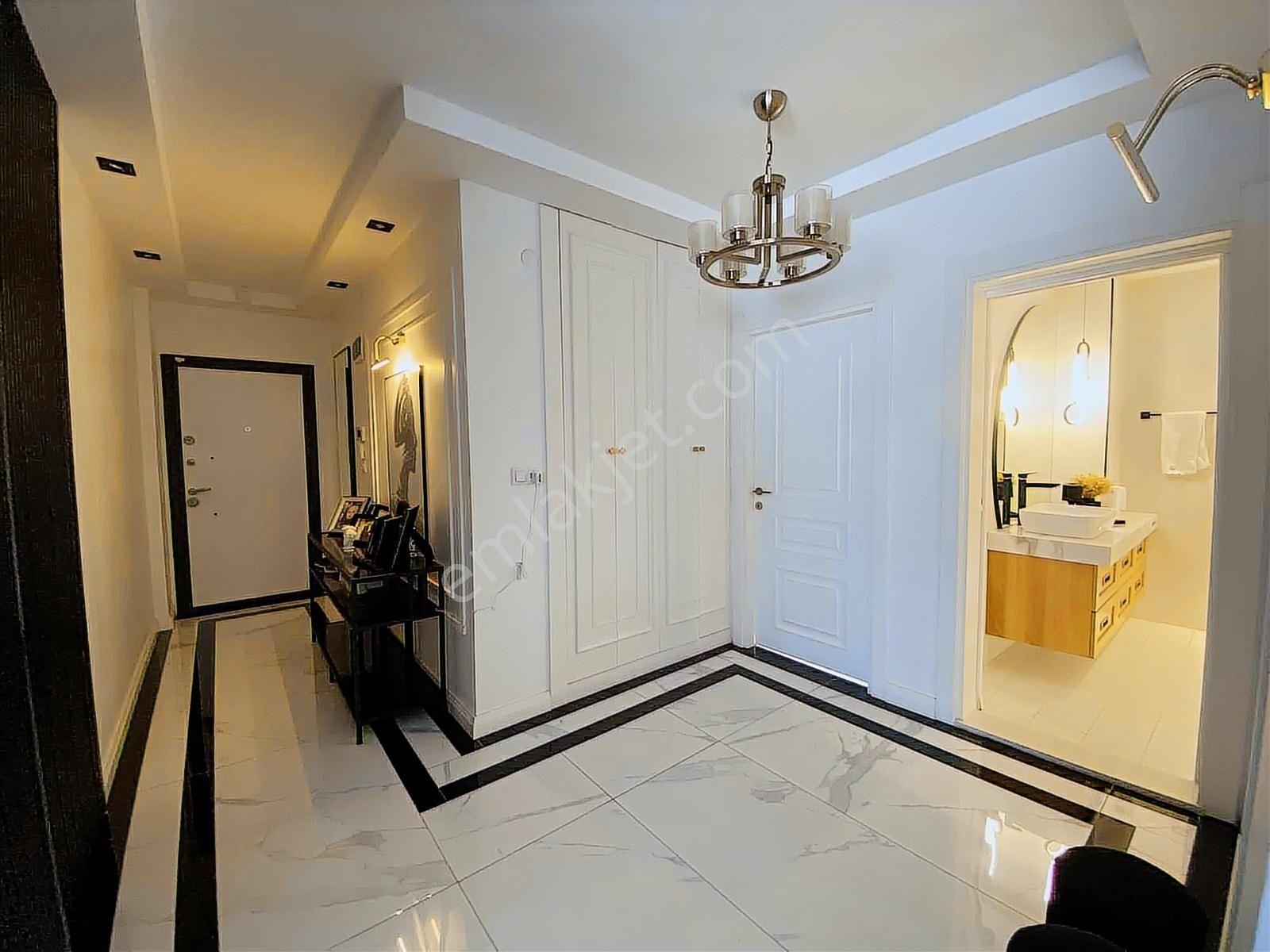 15 Temmuz Bulvarında 4+1 234m2 Süper Lüks, Yerden Isıtmalı Daire - Görsel 7