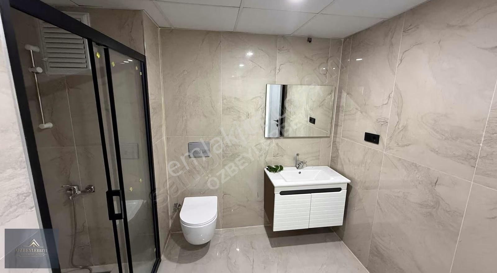 Beylerbeyi Fıstıklık'ta Satılık 3+1 Yüksek Giriş Masrafsız Daire