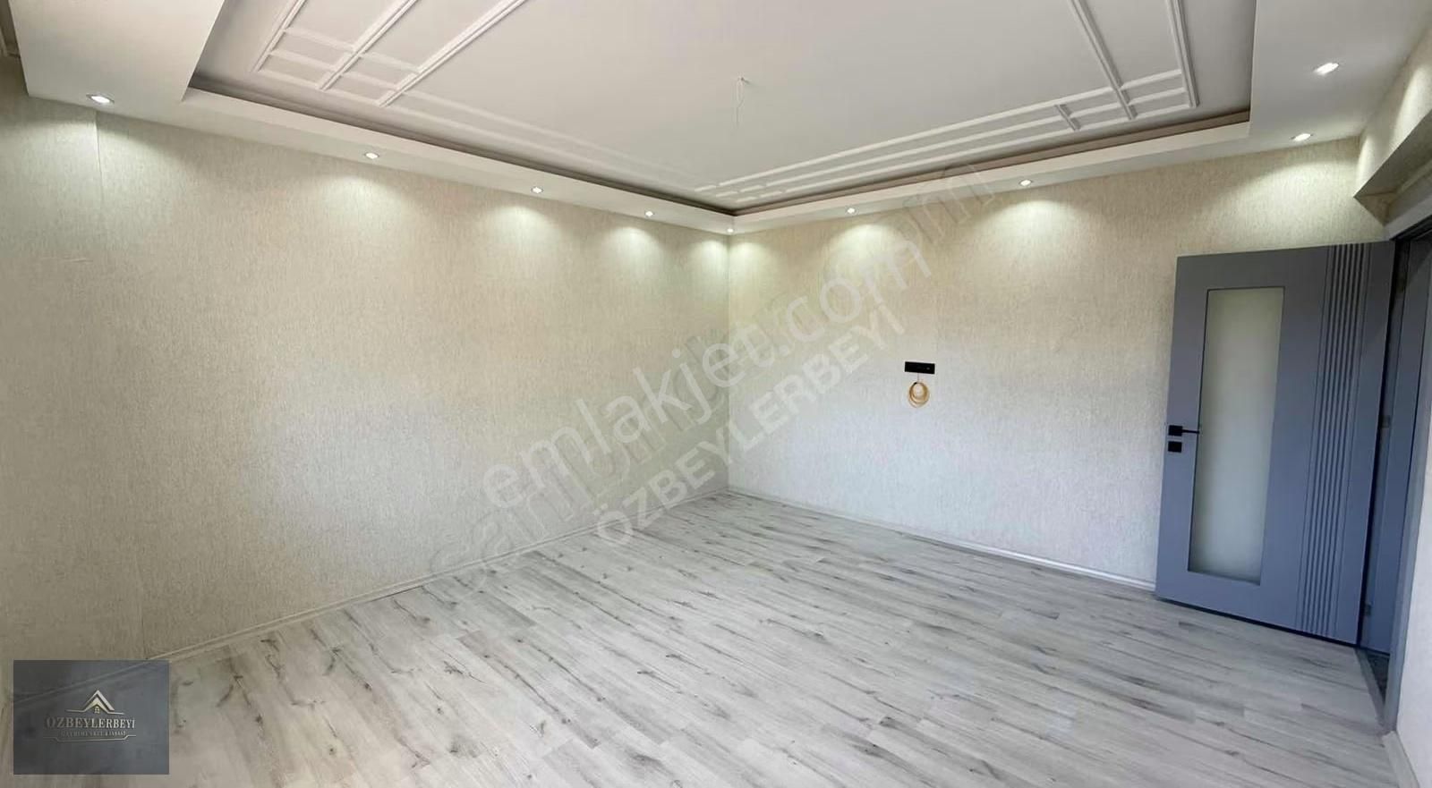 Beylerbeyi Fıstıklık'ta Satılık 3+1 Yüksek Giriş Masrafsız Daire - Görsel 5