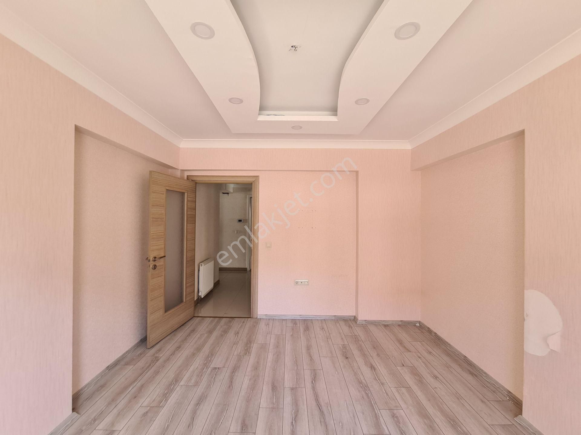 Çift Bloklu Site 2-banyo & Giyinme Odalı Krediye Uygun 165m² 4+1 - Görsel 13