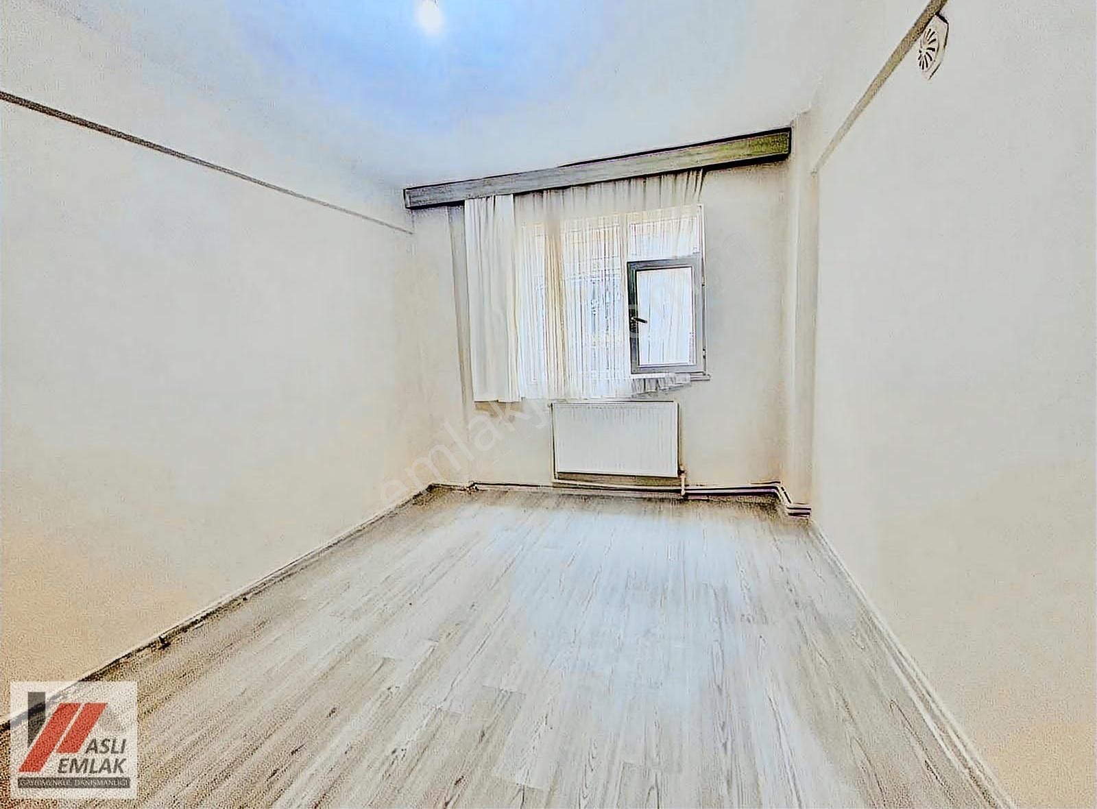 Aslı Emlak'tan Gazi Mah. 3+1 Toprak Tapulu Bahçe Katı Daire - Görsel 2