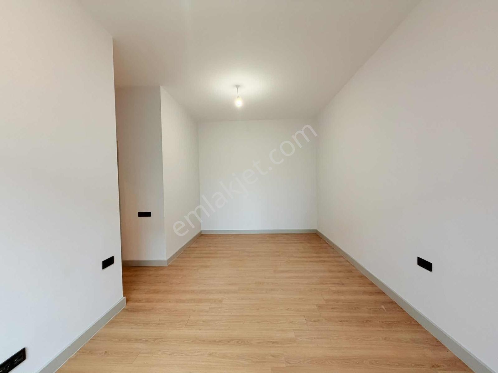 Emlak Konut Çınarköy Evleri'nde | 220 M² | 4+1 | Geniş Plan - Görsel 30
