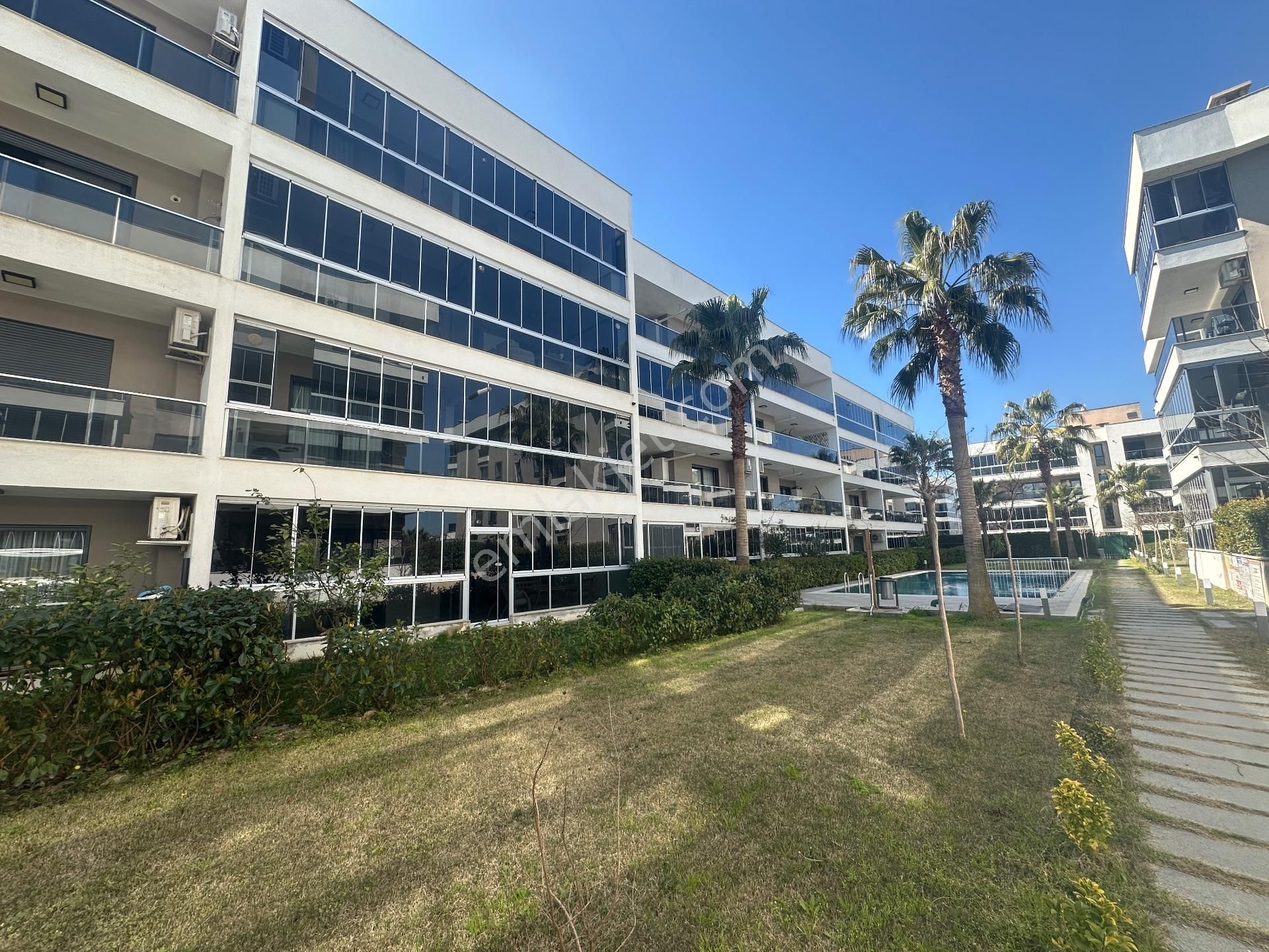 Menderes Barbaros Mahallesi Mia Garden Sitesi 3+1 Satılık Daire - Görsel 5