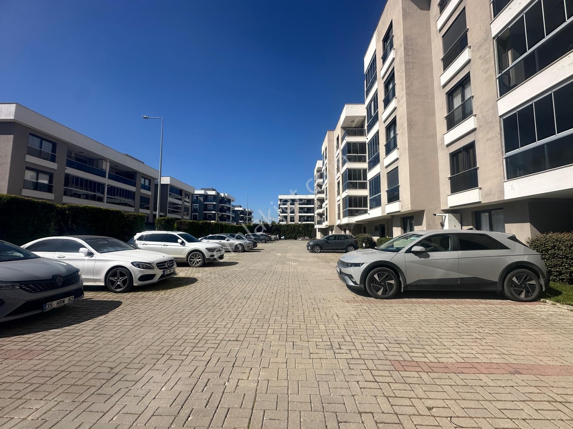 Menderes Barbaros Mahallesi Mia Garden Sitesi 3+1 Satılık Daire - Görsel 34