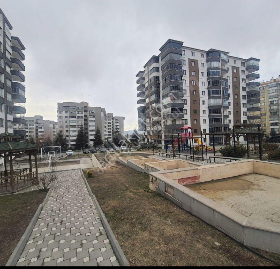 Öncü'den Yavuz Selim Mahallesi'nde Satılık 3+1 Site Dairesi - Görsel 5