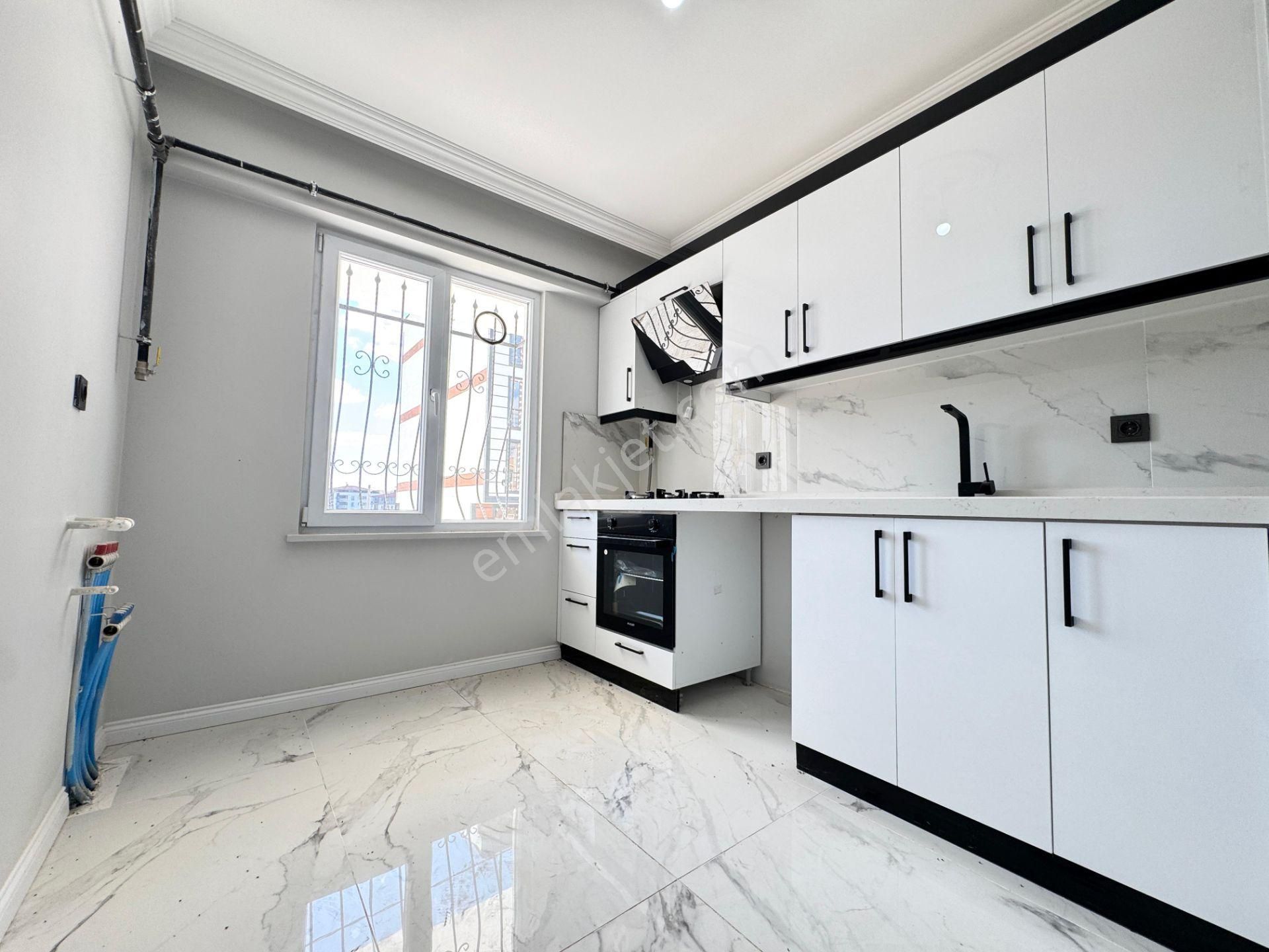 Tokay'dan Okullar Bölgesi Yerden Isıtmalı 2+1 90m2 Sıfır Yüksek Giriş Daire - Görsel 3