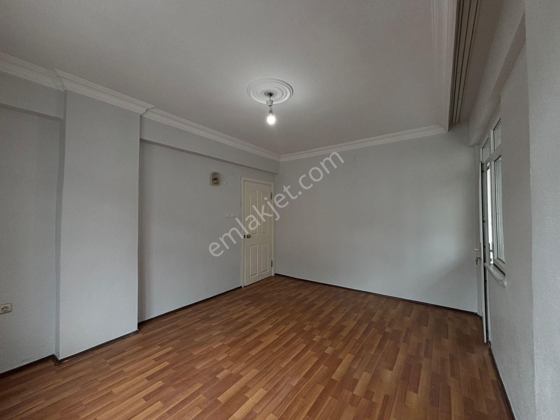 Belediye'nin Dibin'de 2+1 3 Balkon Kombili Fırsat Satılık Daire - Görsel 29