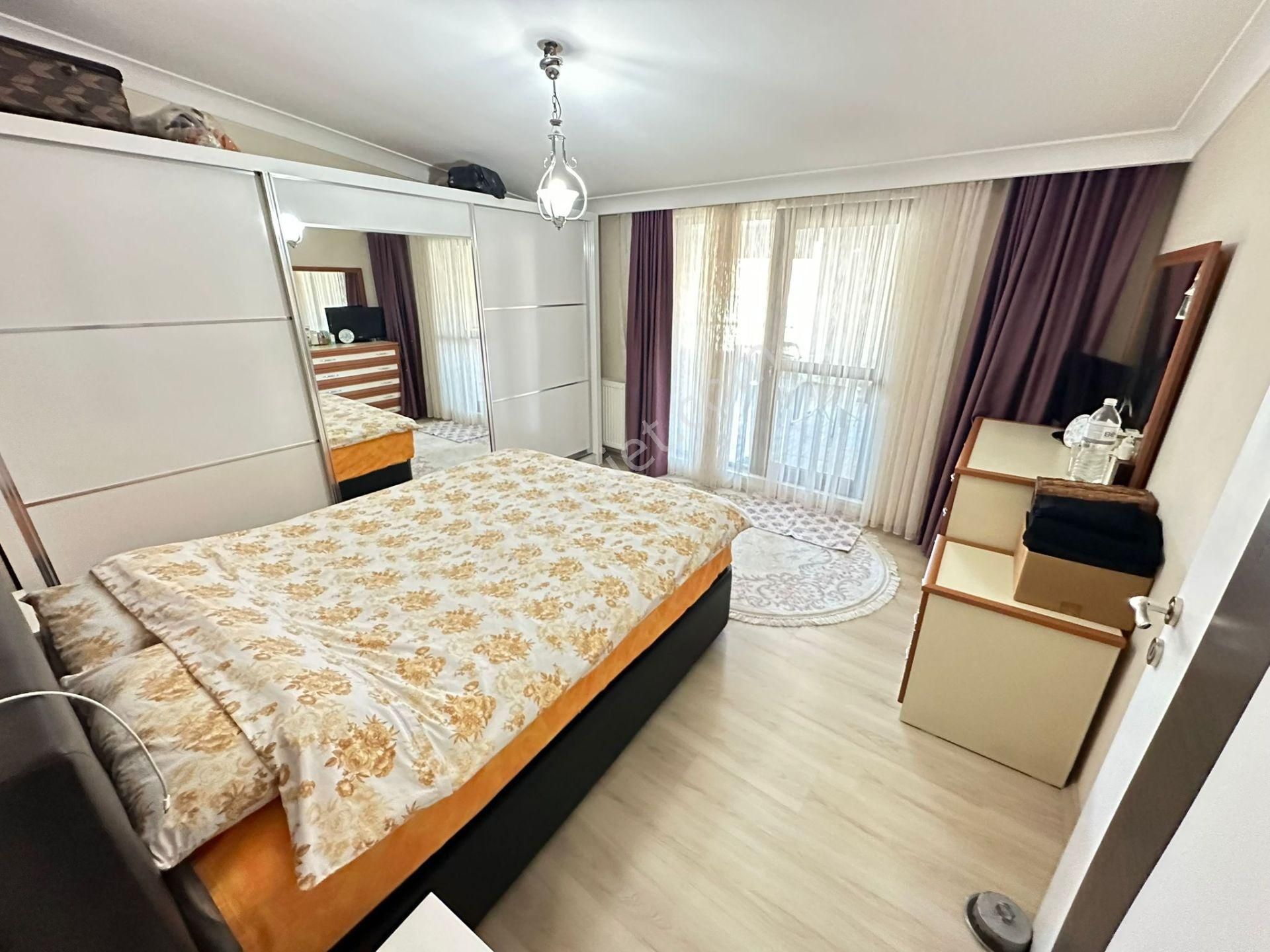 Sezgin Cad. Üzeri Asansörlü Bina 4+1 Kapalı Teras Ön Cephe - Görsel 24