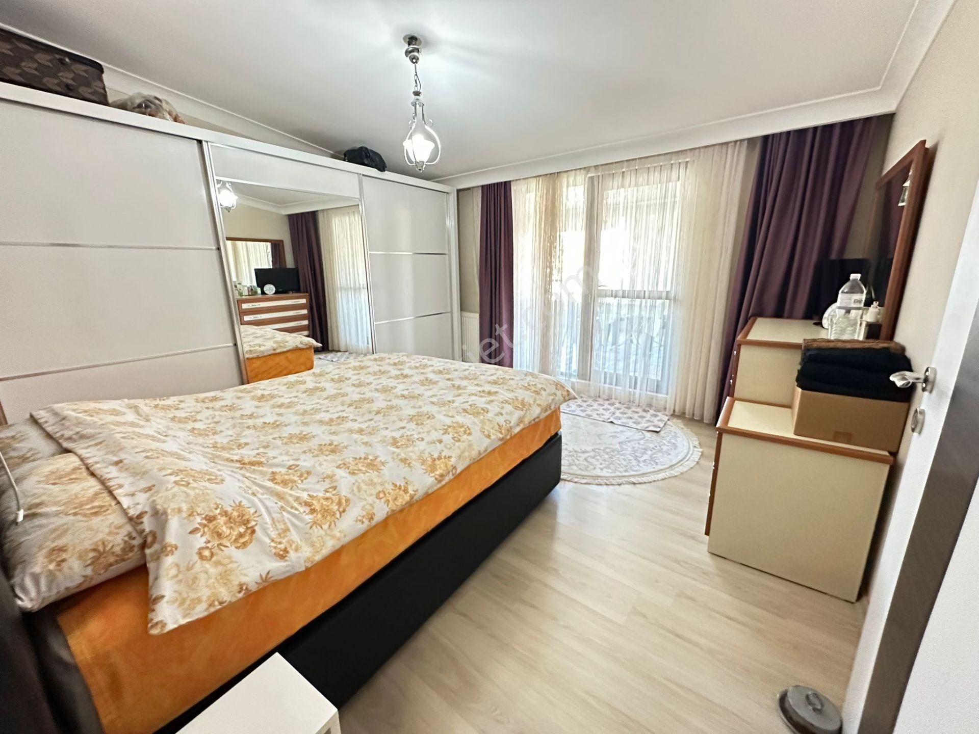 Sezgin Cad. Üzeri Asansörlü Bina 4+1 Kapalı Teras Ön Cephe - Görsel 25