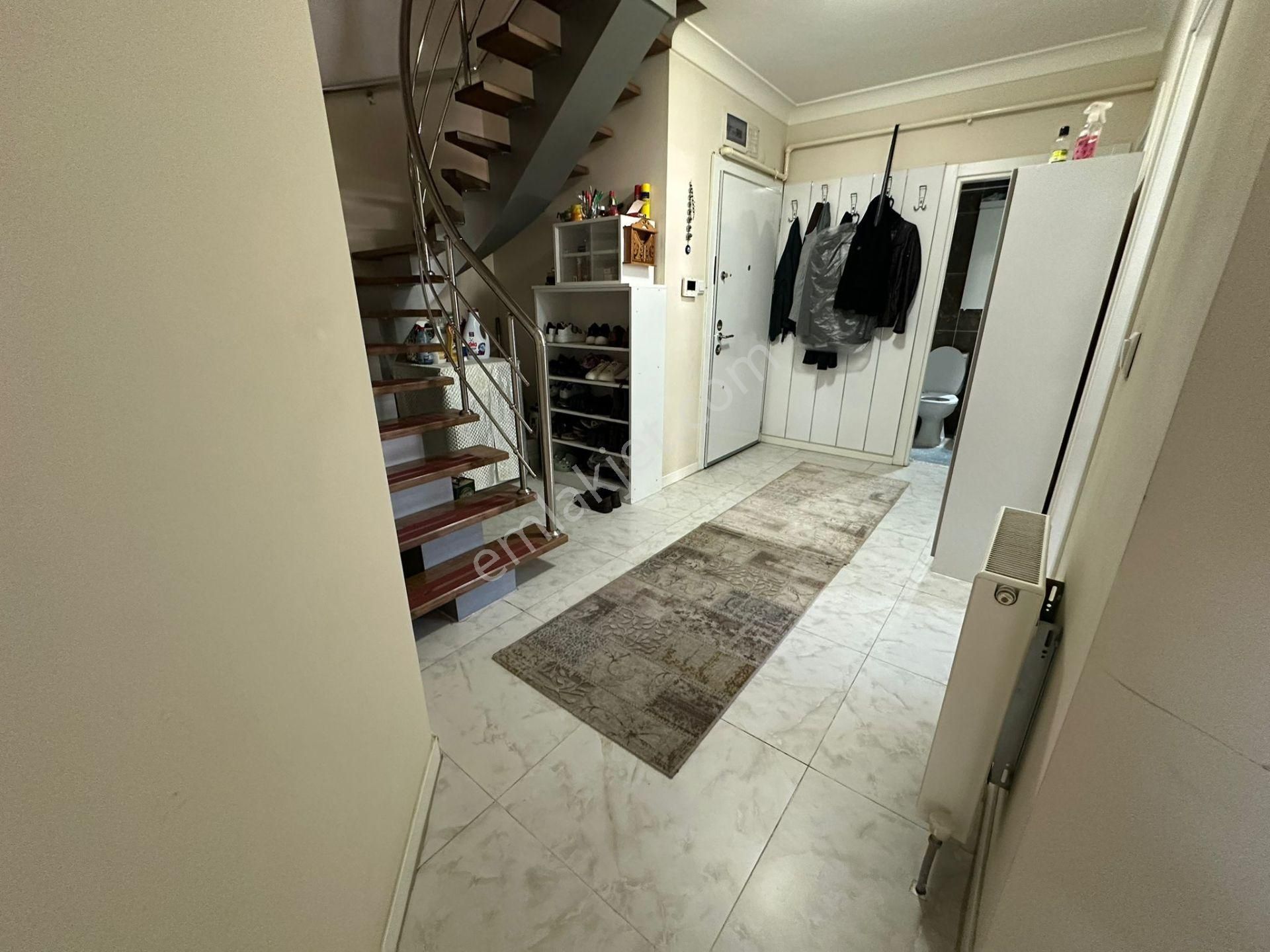 Sezgin Cad. Üzeri Asansörlü Bina 4+1 Kapalı Teras Ön Cephe - Görsel 32