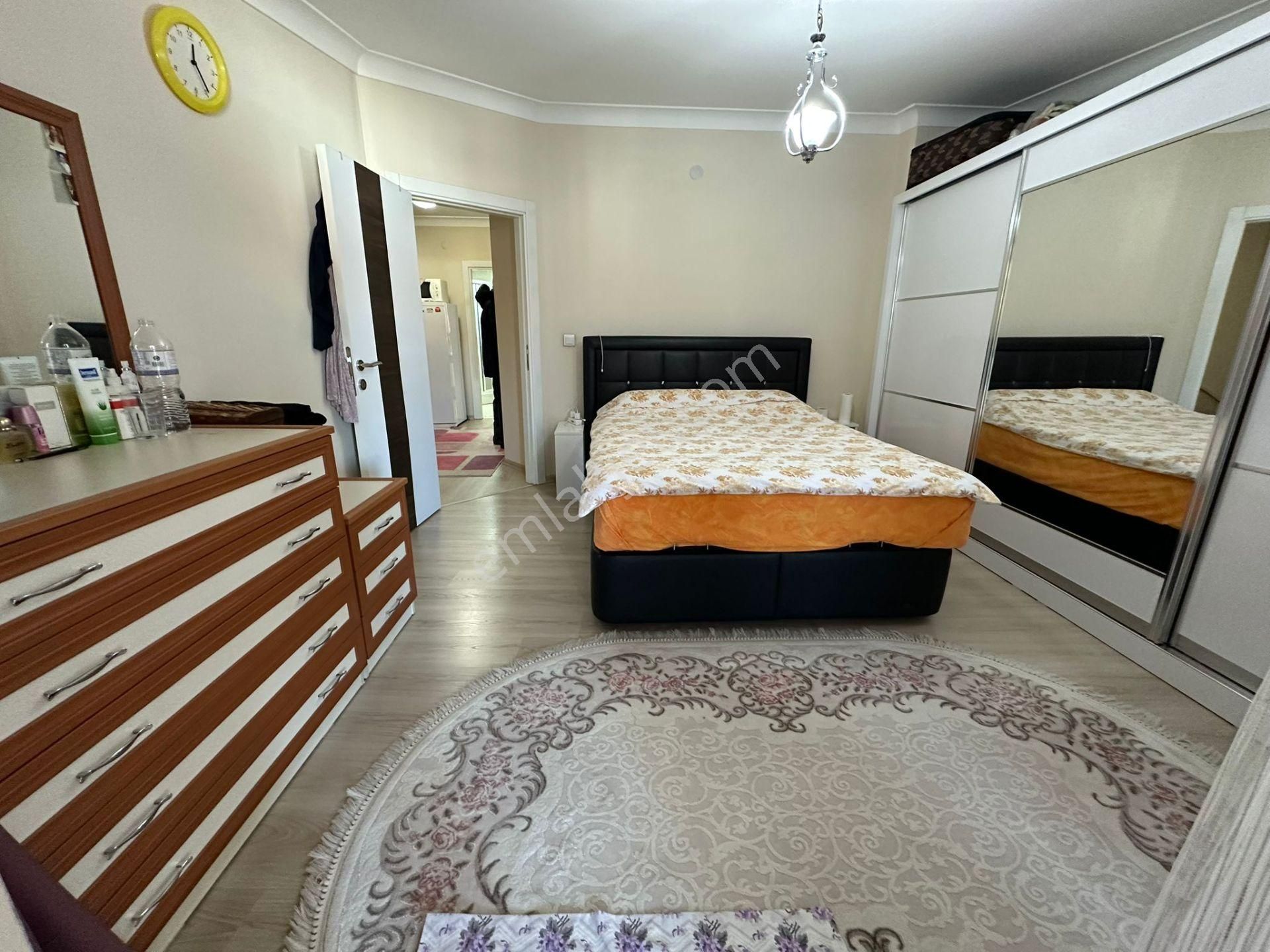 Sezgin Cad. Üzeri Asansörlü Bina 4+1 Kapalı Teras Ön Cephe - Görsel 23