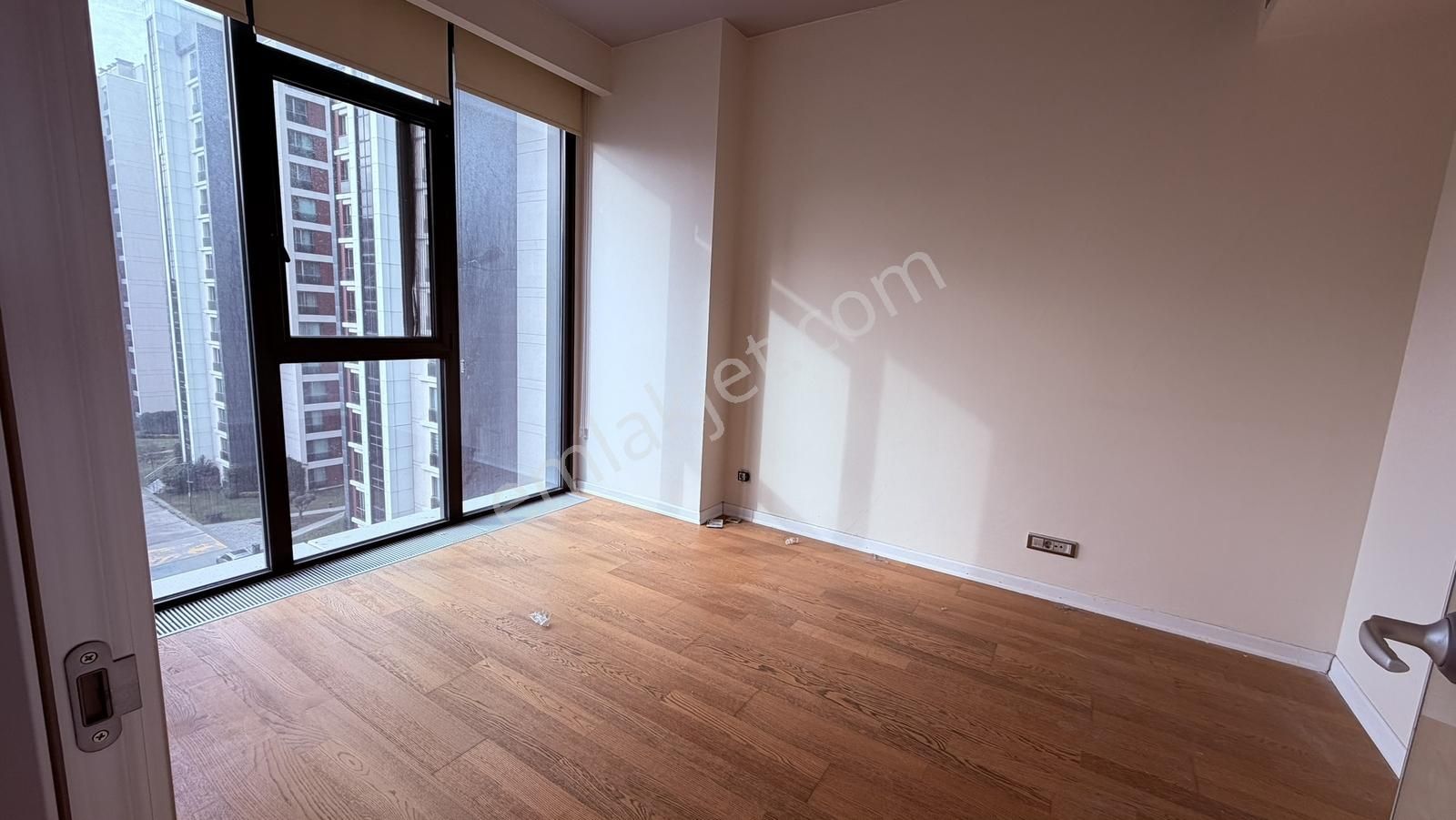 Çiğdem Emlak'tan The İst Residance Kiralık 1+1 Peyzaj Manz Daire - Görsel 8