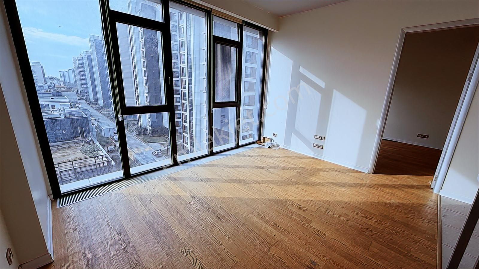 Çiğdem Emlak'tan The İst Residance Kiralık 1+1 Peyzaj Manz Daire - Görsel 10