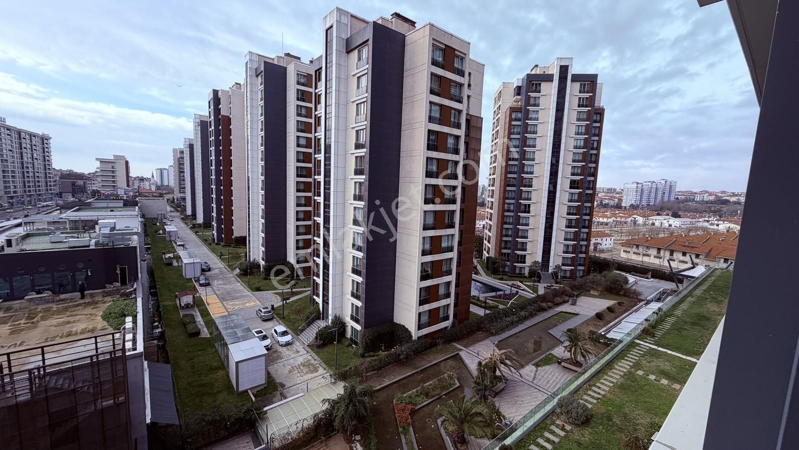 Çiğdem Emlak'tan The İst Residance Kiralık 1+1 Peyzaj Manz Daire - Görsel 15