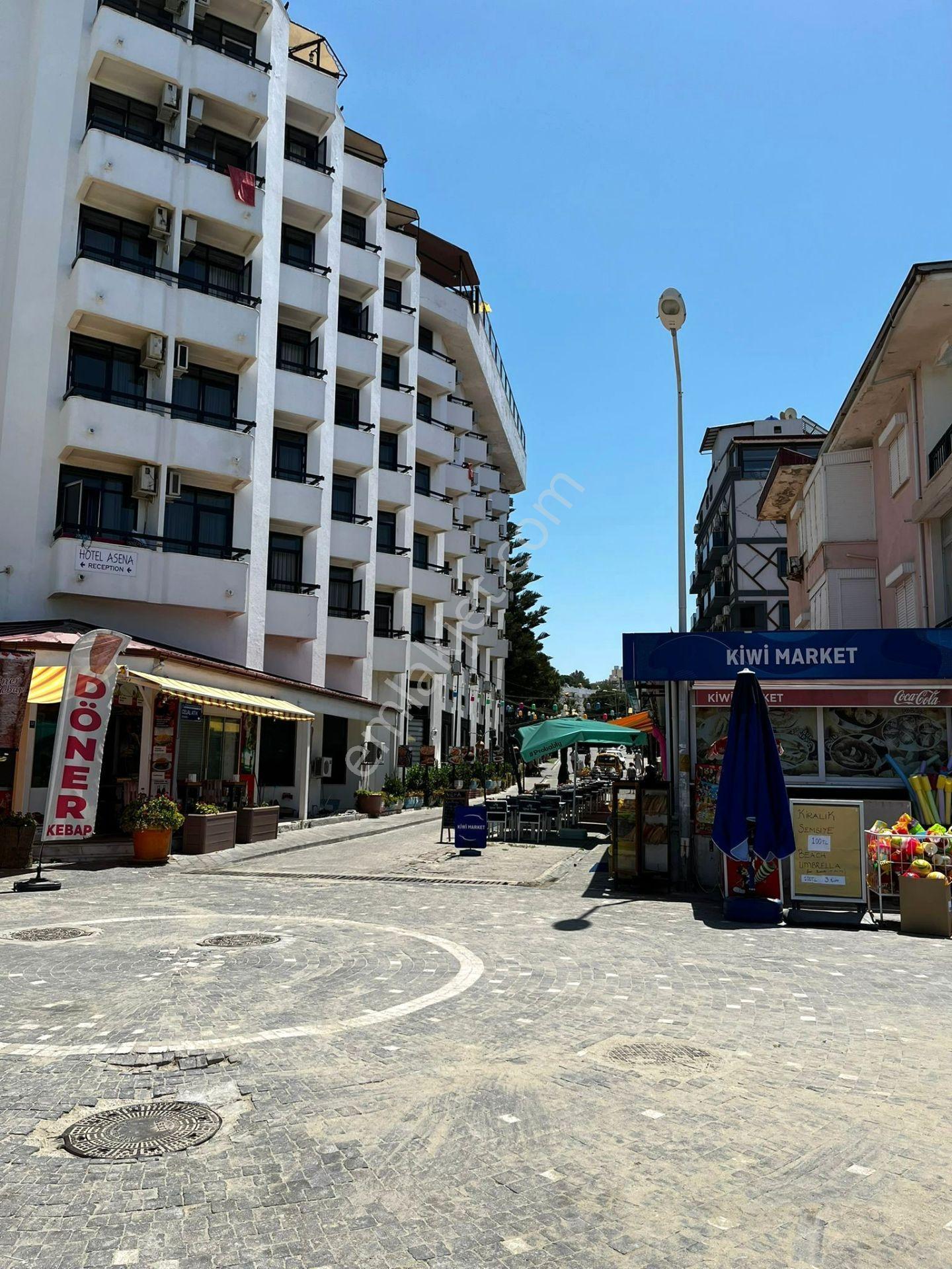 Kuşadası Kadınlar Denizi'nde 1+1 Plaja 50 Metre Mesafede Kiralık Daire - Görsel 17