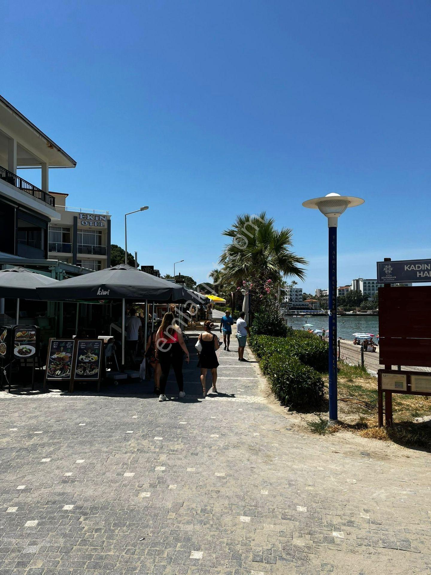 Kuşadası Kadınlar Denizi'nde 1+1 Plaja 50 Metre Mesafede Kiralık Daire - Görsel 9