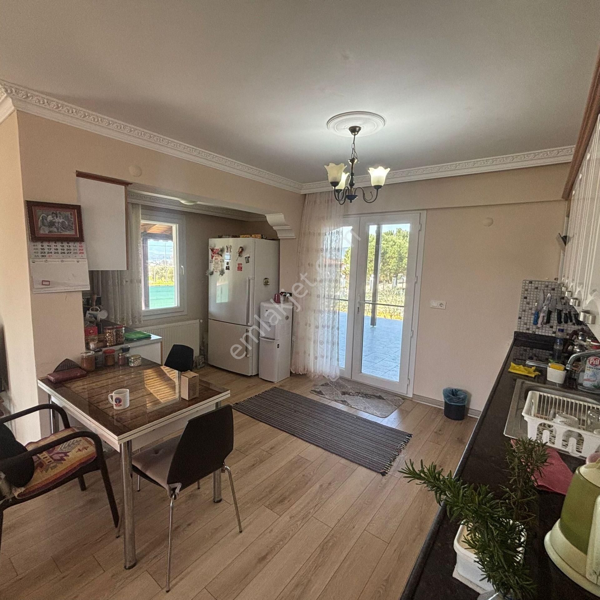 Menderes Turyap'tan Çakaltepe'de 2018m² İmarlı Koop. Hisse Arsa - Görsel 10