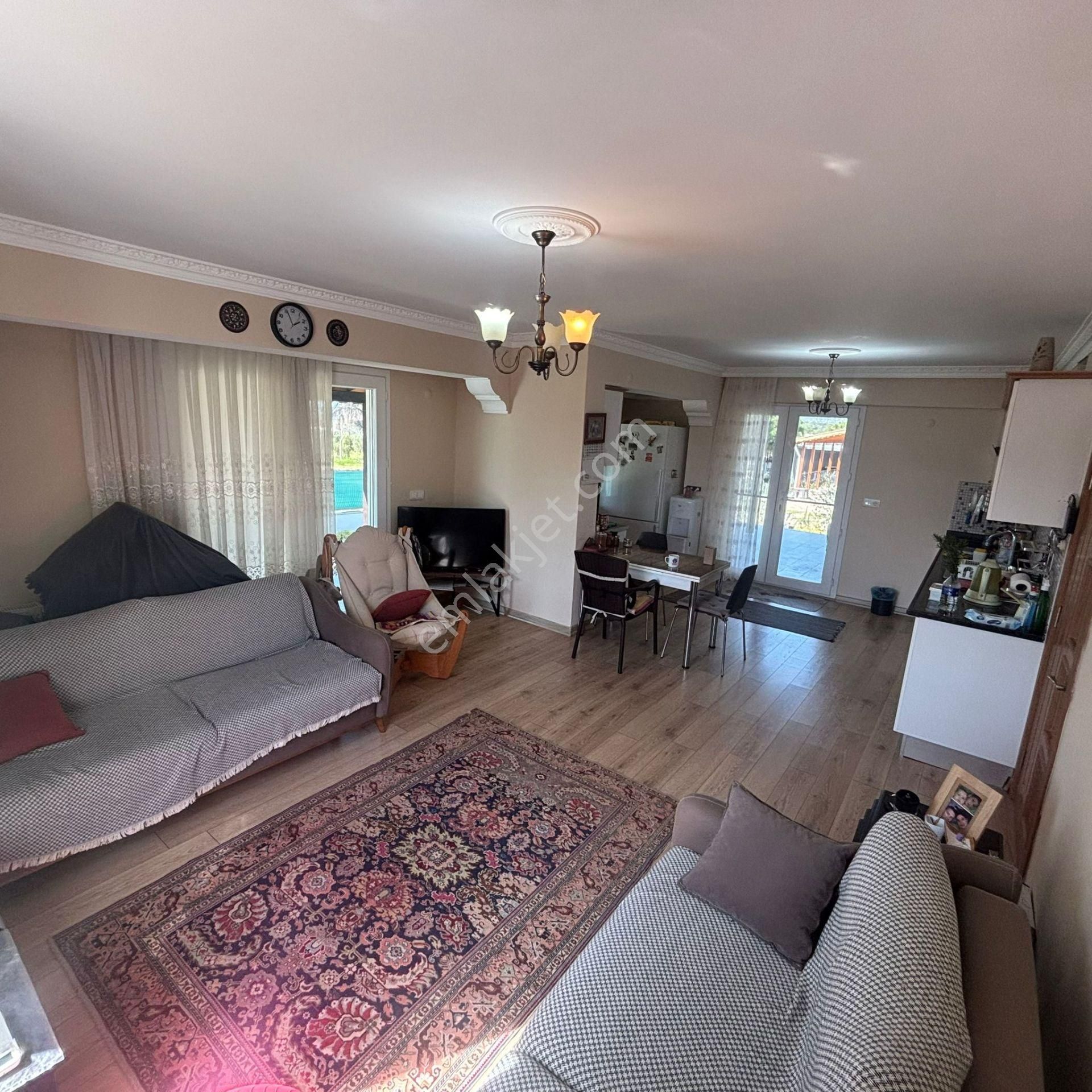 Menderes Turyap'tan Çakaltepe'de 2018m² İmarlı Koop. Hisse Arsa - Görsel 5