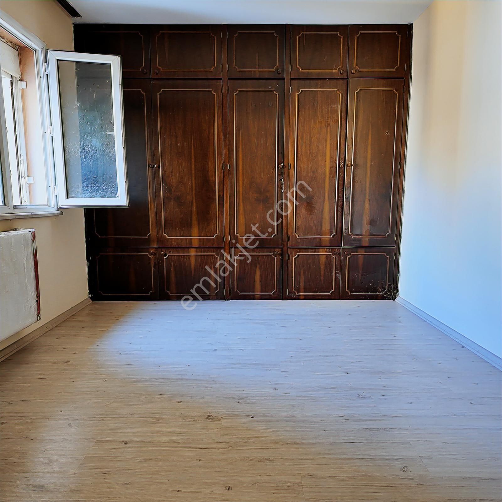 Ragıpbey Cadde Üzeri 120 M2 3+1 Bakımlı Arakat Daire - Görsel 9