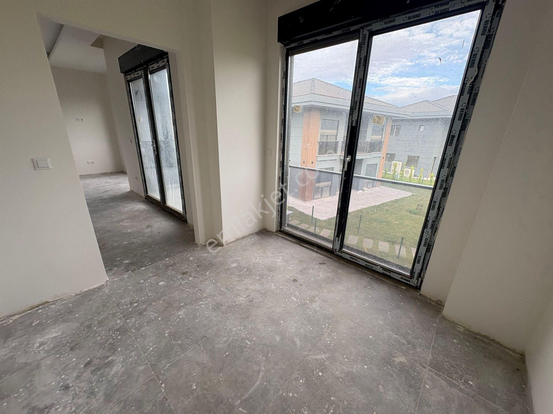Ömerli Satılık 5+2 Villa Laboutıqqa - Görsel 26