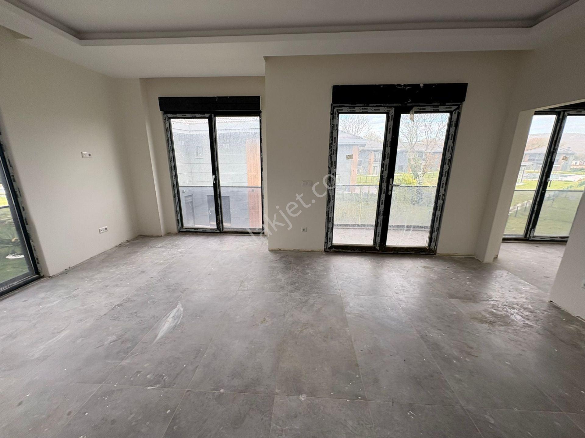 Ömerli Satılık 5+2 Villa Laboutıqqa - Görsel 23