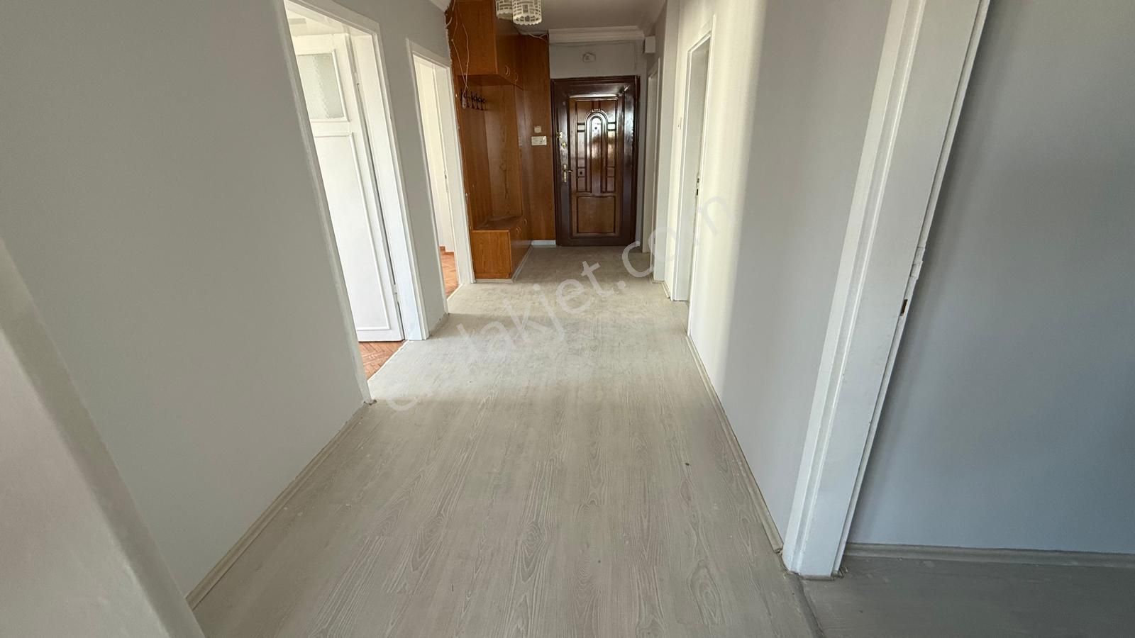 Dikmen Sokullu Caddede Ara Kat 150 M2 4+1 Satılık Daire - Görsel 21