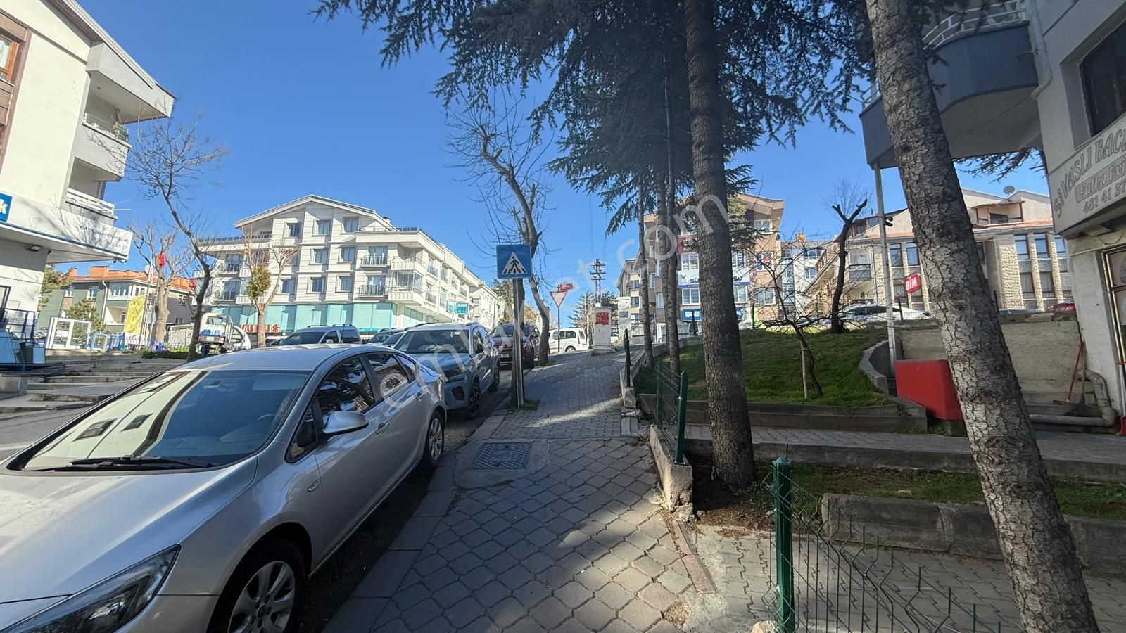 Dikmen Sokullu Caddede Ara Kat 150 M2 4+1 Satılık Daire - Görsel 19