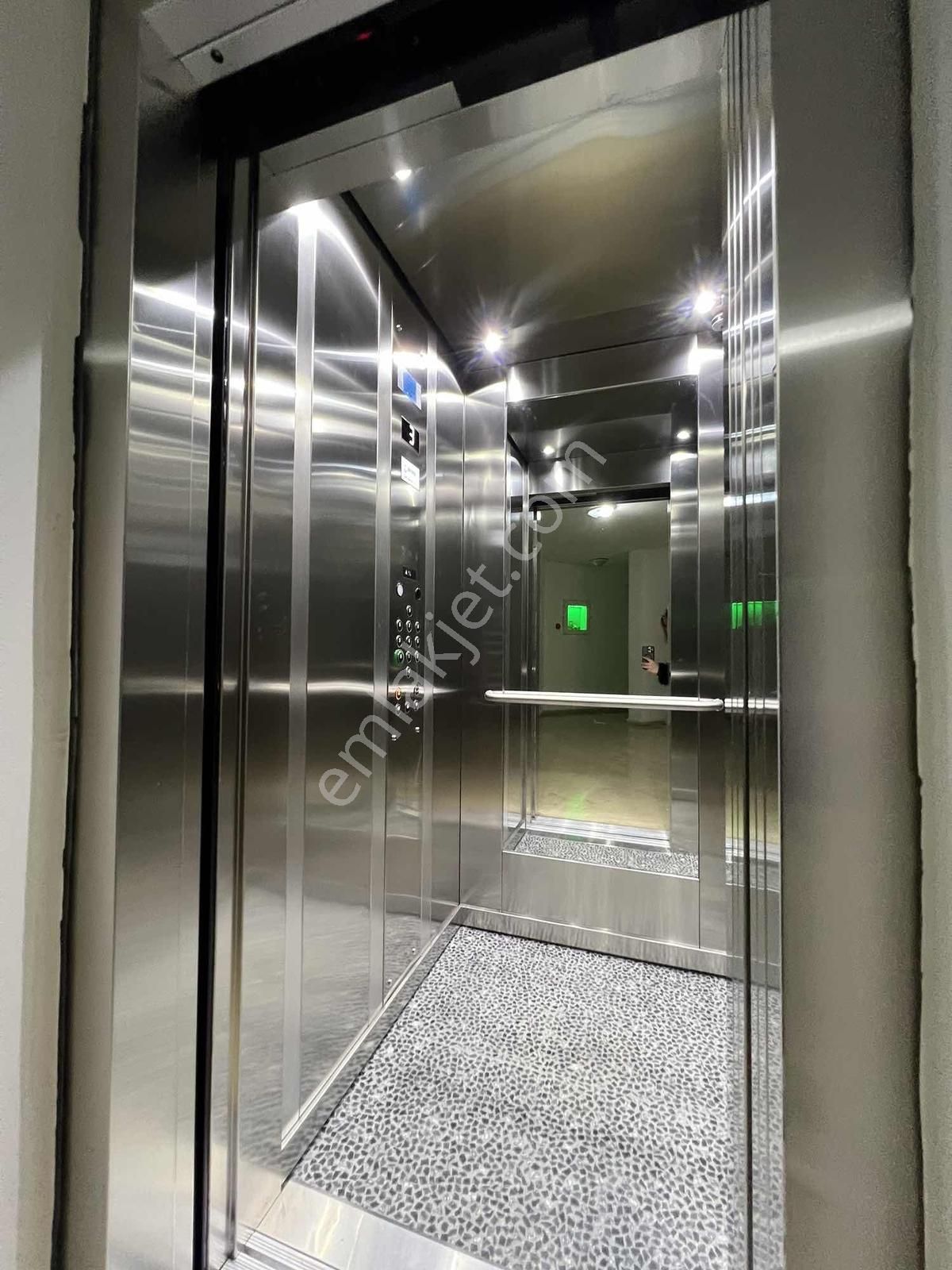 Sarısunun En Gözde Sitesinde Full Eşyalı 2+1 Satılık Daire - Görsel 7