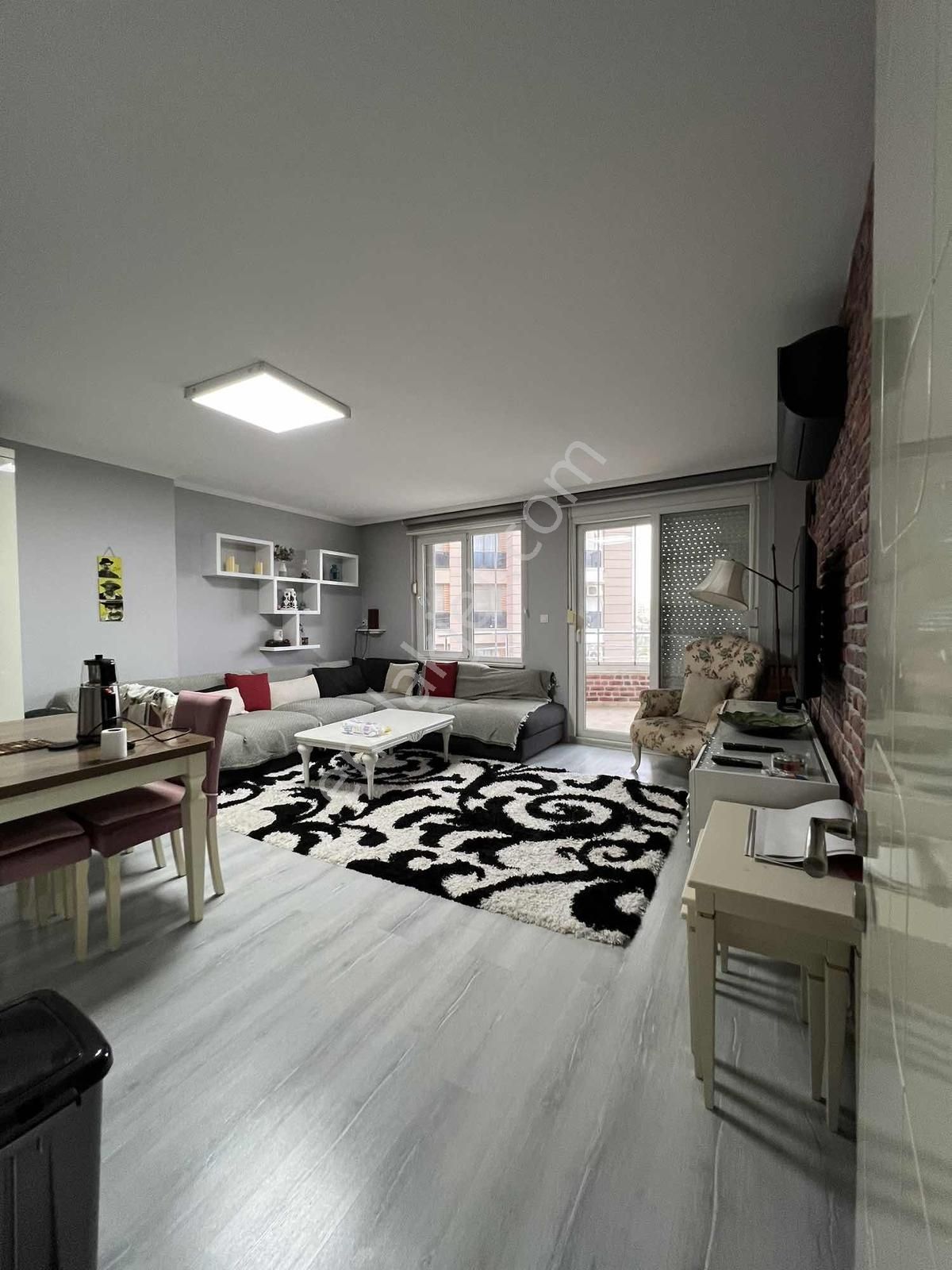 Sarısunun En Gözde Sitesinde Full Eşyalı 2+1 Satılık Daire - Görsel 15