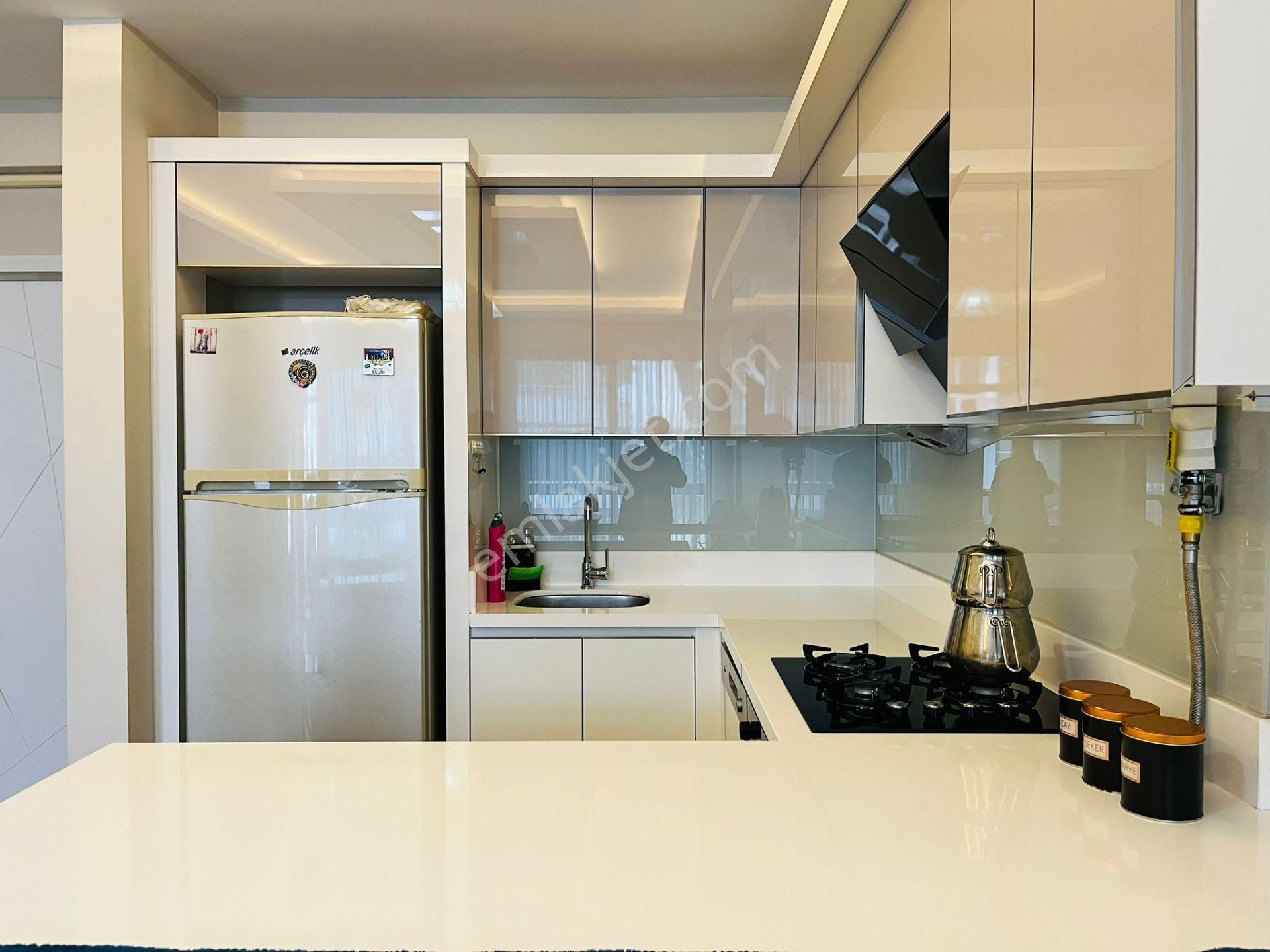 Yükselden "ön Cephe Ara Kat" Full Eşyalı Kombili Lüx 1+1 Daire - Görsel 27