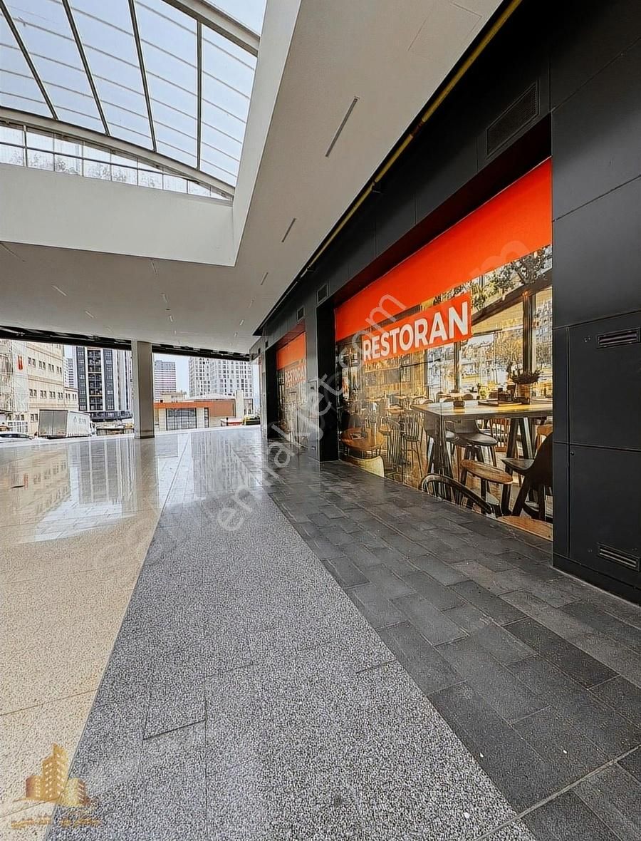 Self İstanbul Projesinde Kiralık Net 97 M2 Düz Giriş Mağaza - Görsel 4