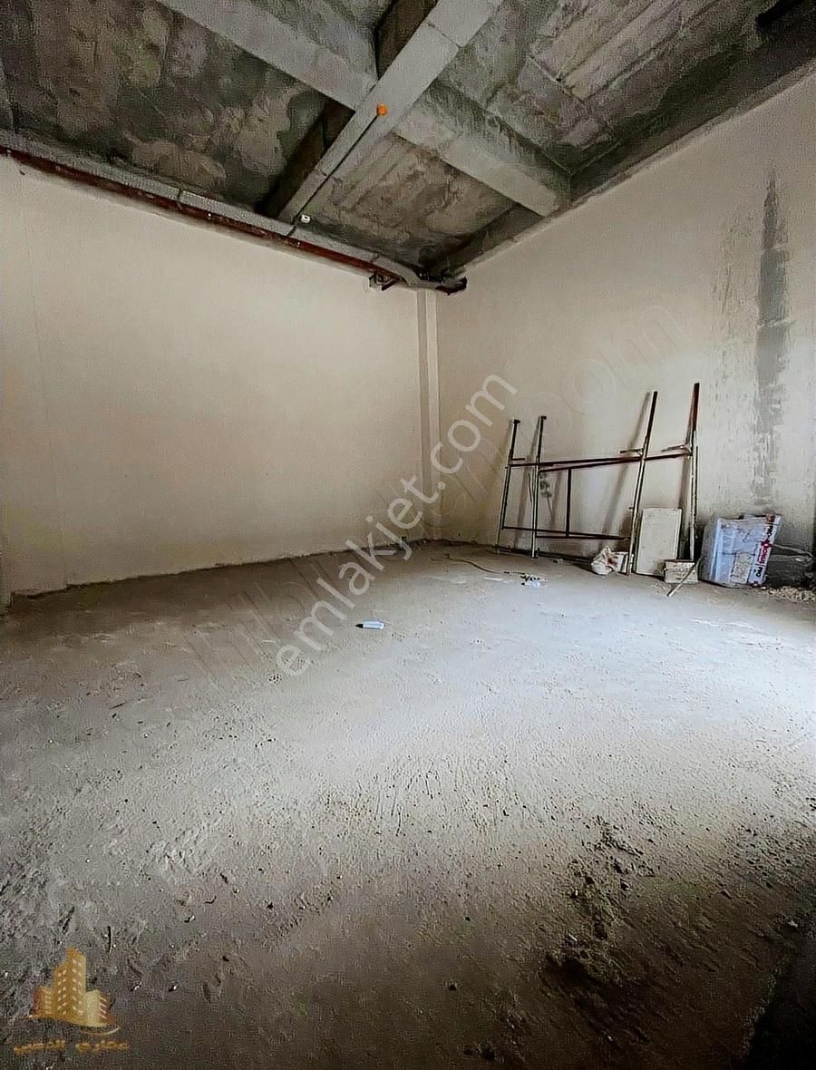 Self İstanbul Projesinde Kiralık Net 97 M2 Düz Giriş Mağaza - Görsel 2