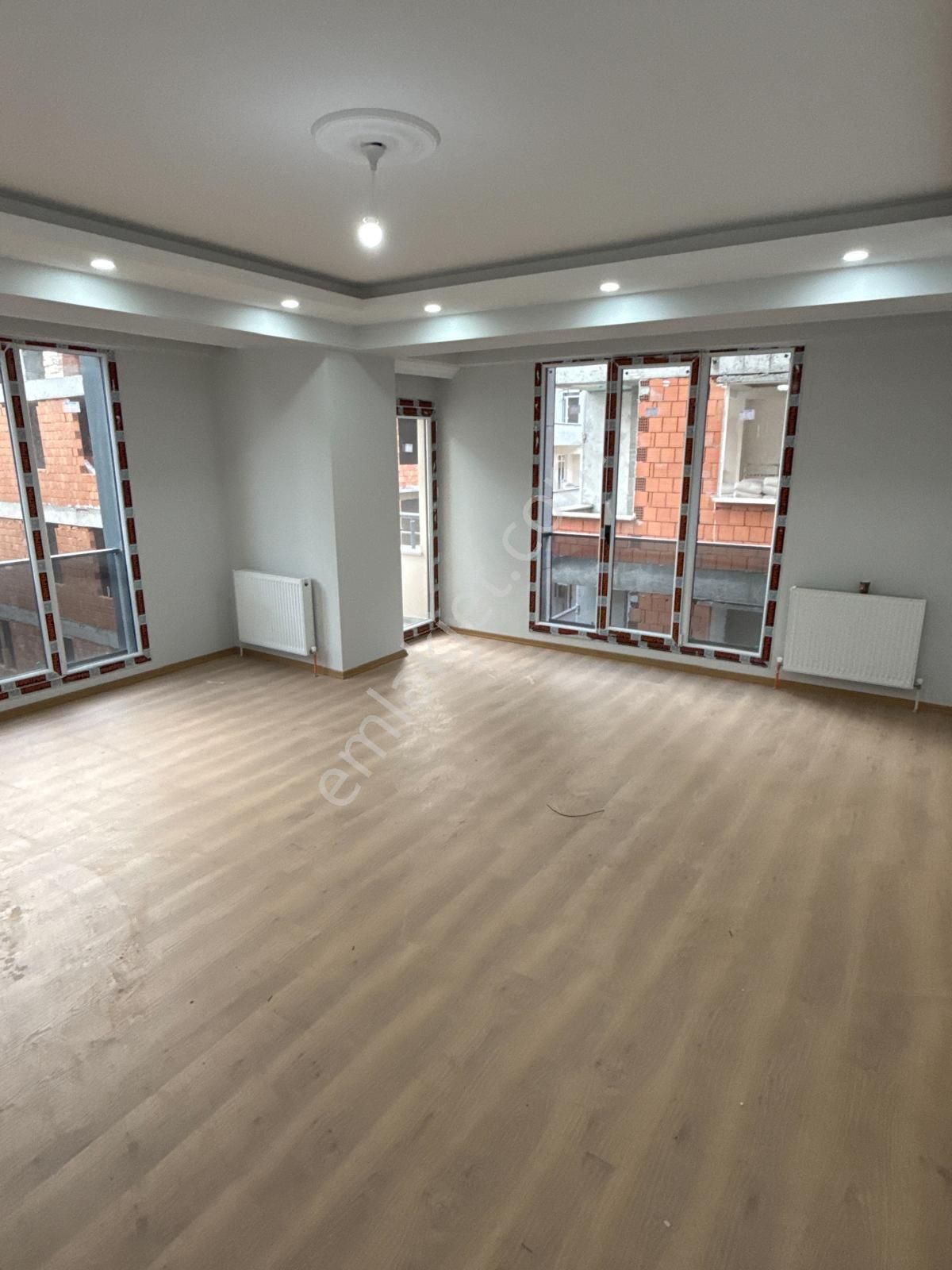 Bahçelievler Zafer Mah. Kiralık 3+1 Daire 115m² Otoparklı - Görsel 6