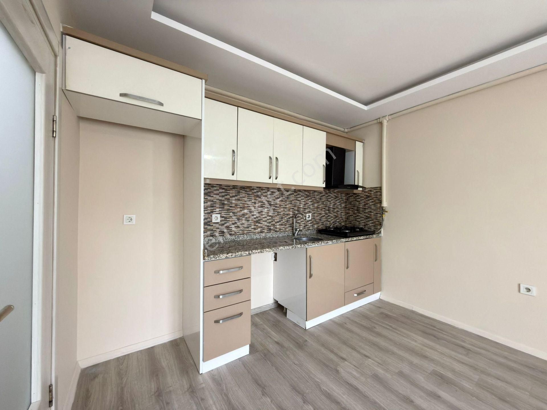 Yükselden Altınkumda Ön Cephe Doğalgazlı Satılık 1+1 Ferah Daire