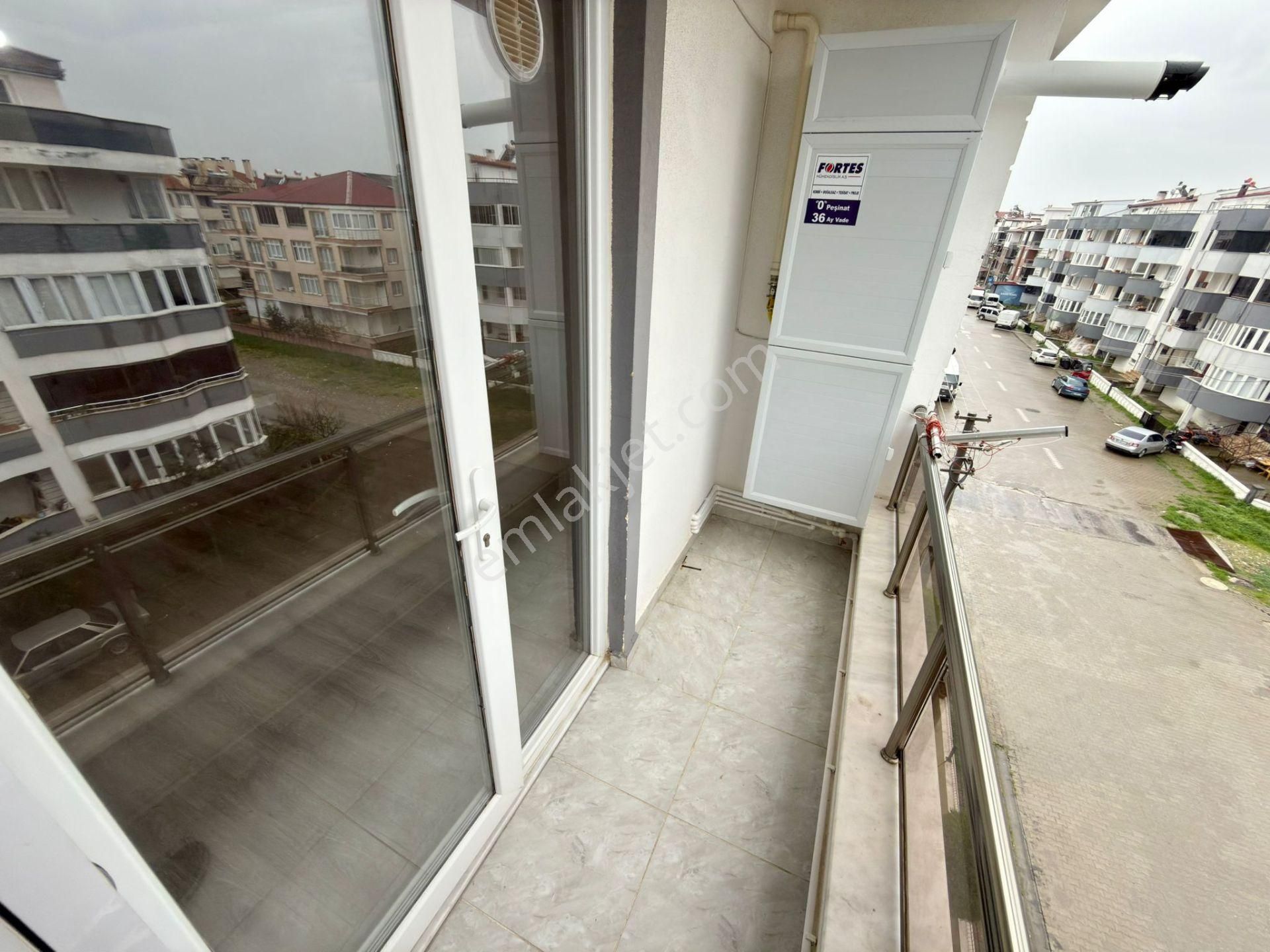 Yükselden Altınkumda Ön Cephe Doğalgazlı Satılık 1+1 Ferah Daire - Görsel 8