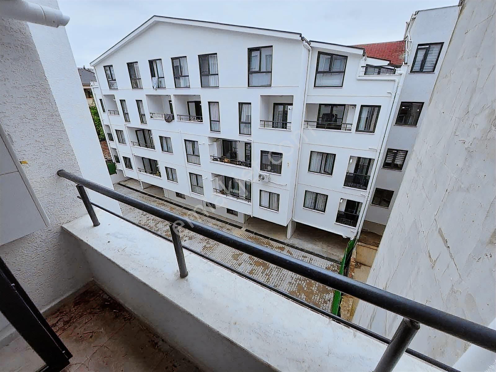 Görükle Ceylan Sitesi'nde1+1 50m2 - Görsel 10