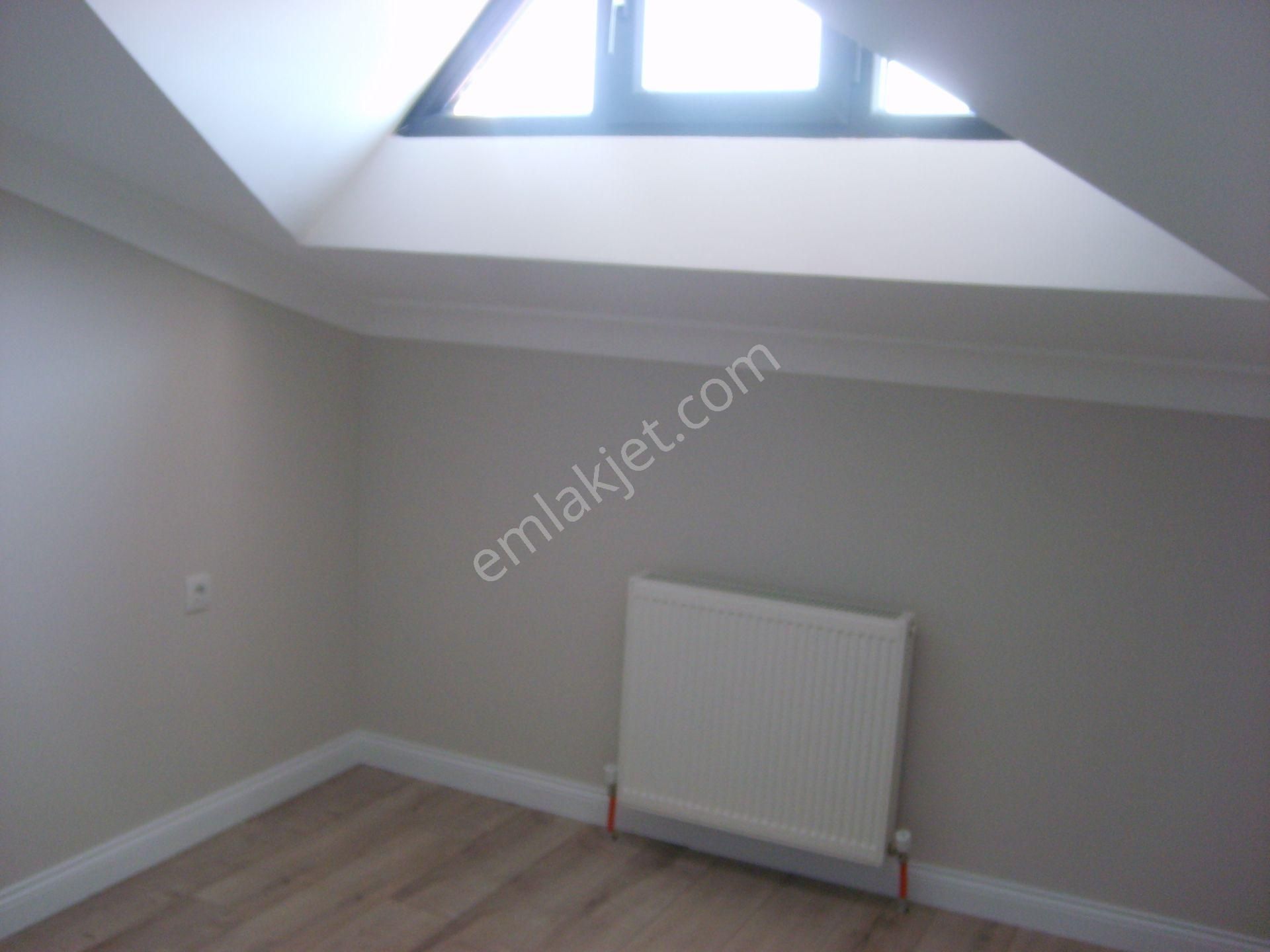 Bahçelide Sıfır 2+1 Duplex Kombili Asansörlü Otoparklı - Görsel 6