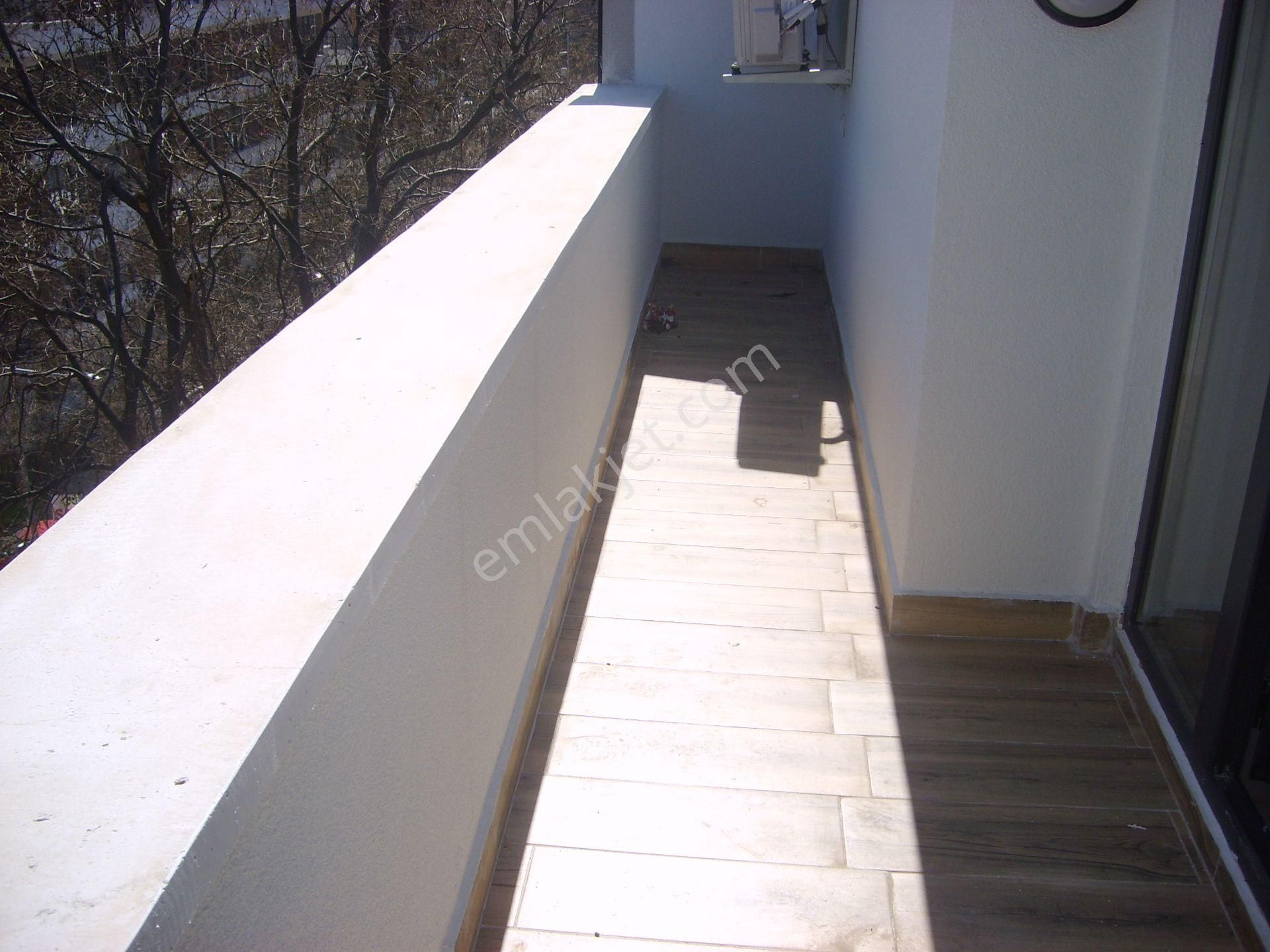 Bahçelide Sıfır 2+1 Duplex Kombili Asansörlü Otoparklı - Görsel 12