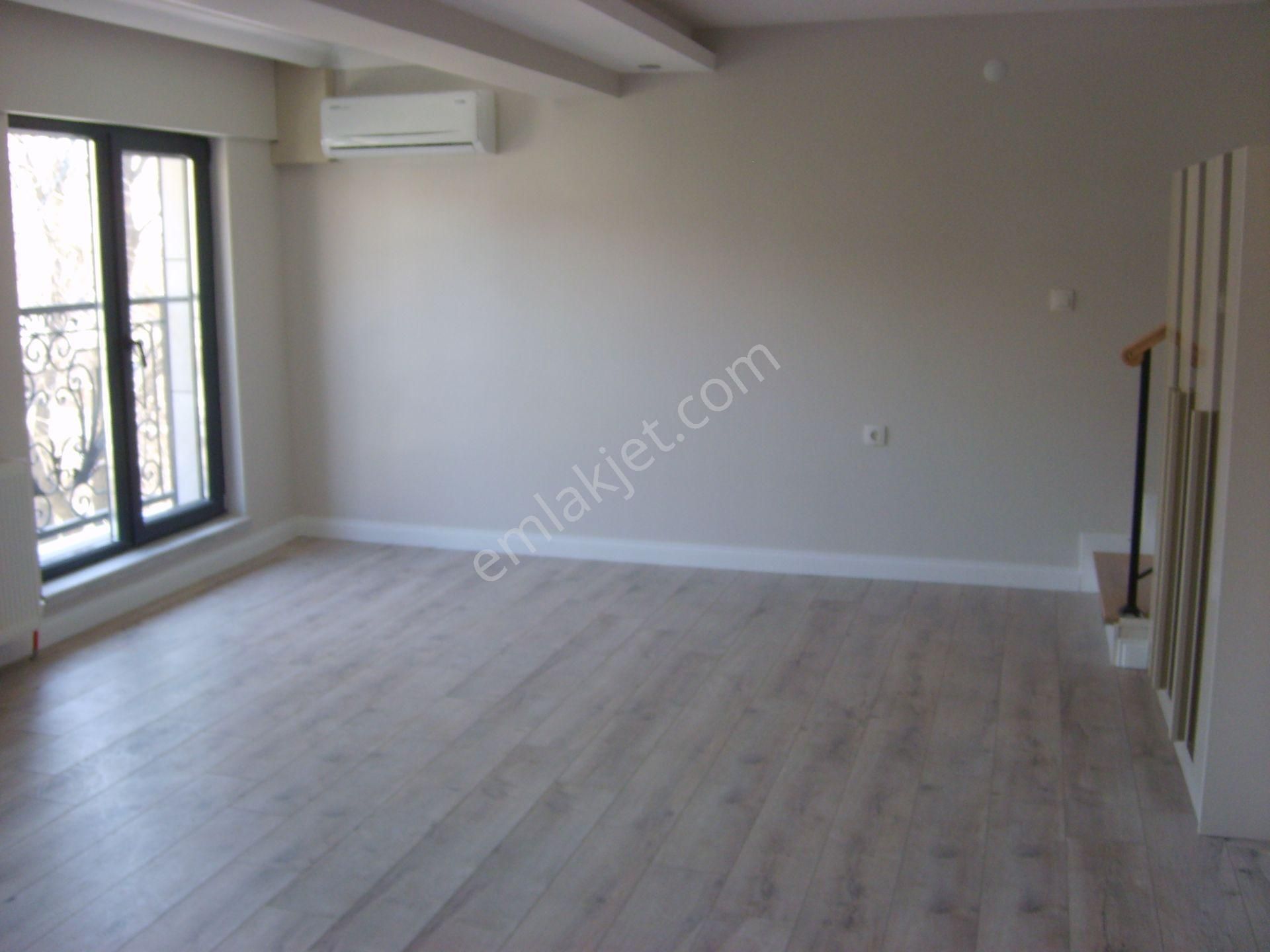 Bahçelide Sıfır 2+1 Duplex Kombili Asansörlü Otoparklı