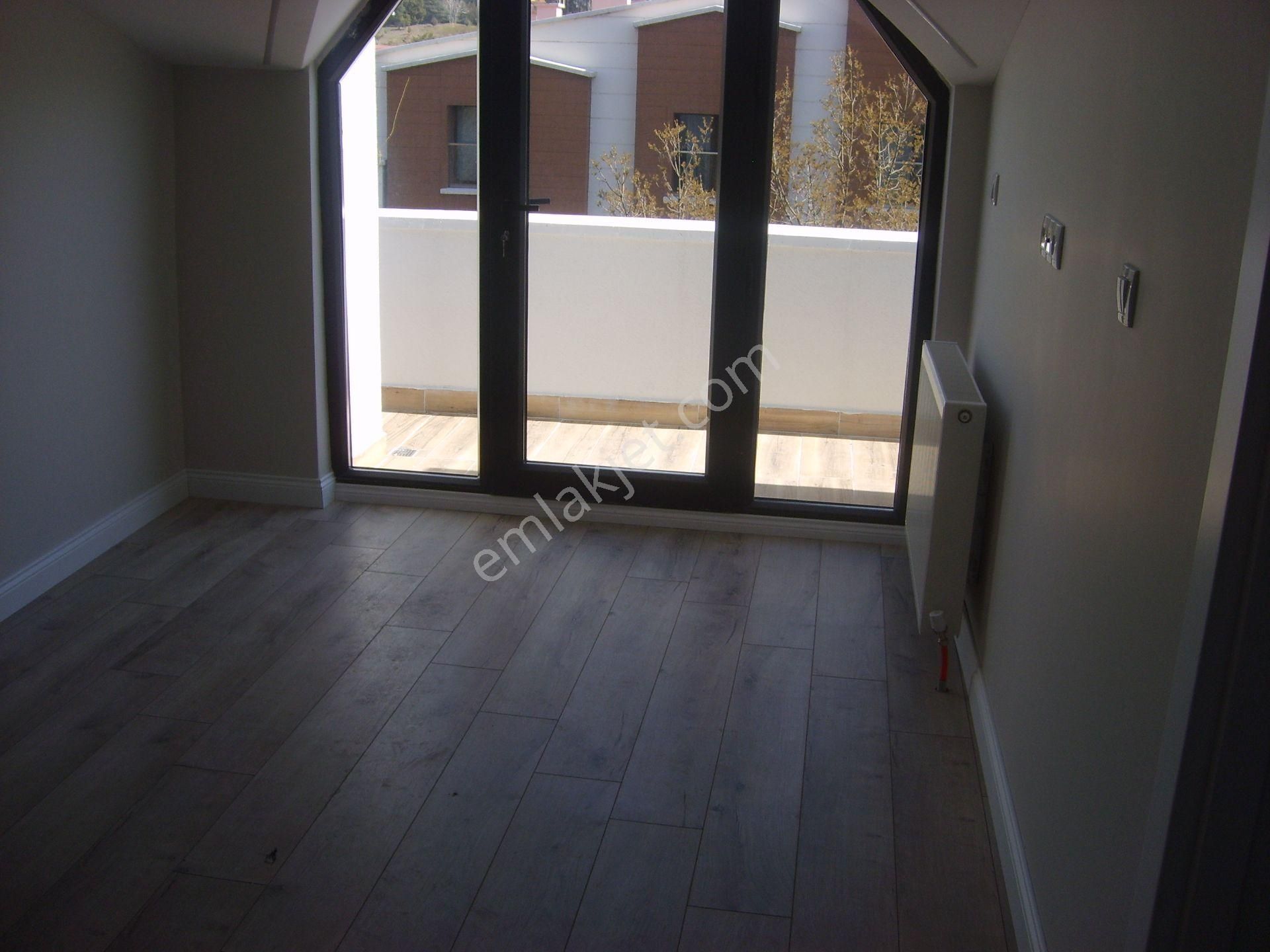 Bahçelide Sıfır 2+1 Duplex Kombili Asansörlü Otoparklı - Görsel 5